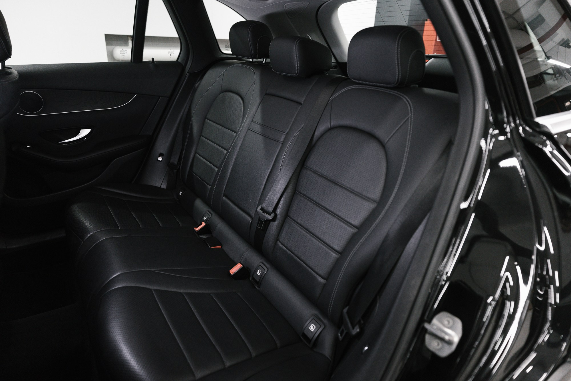 Mercedes-Benz GLC 250 2.0 4MATIC 9G-Tronic (211 л. с.). Автосалон «Х-Авто»