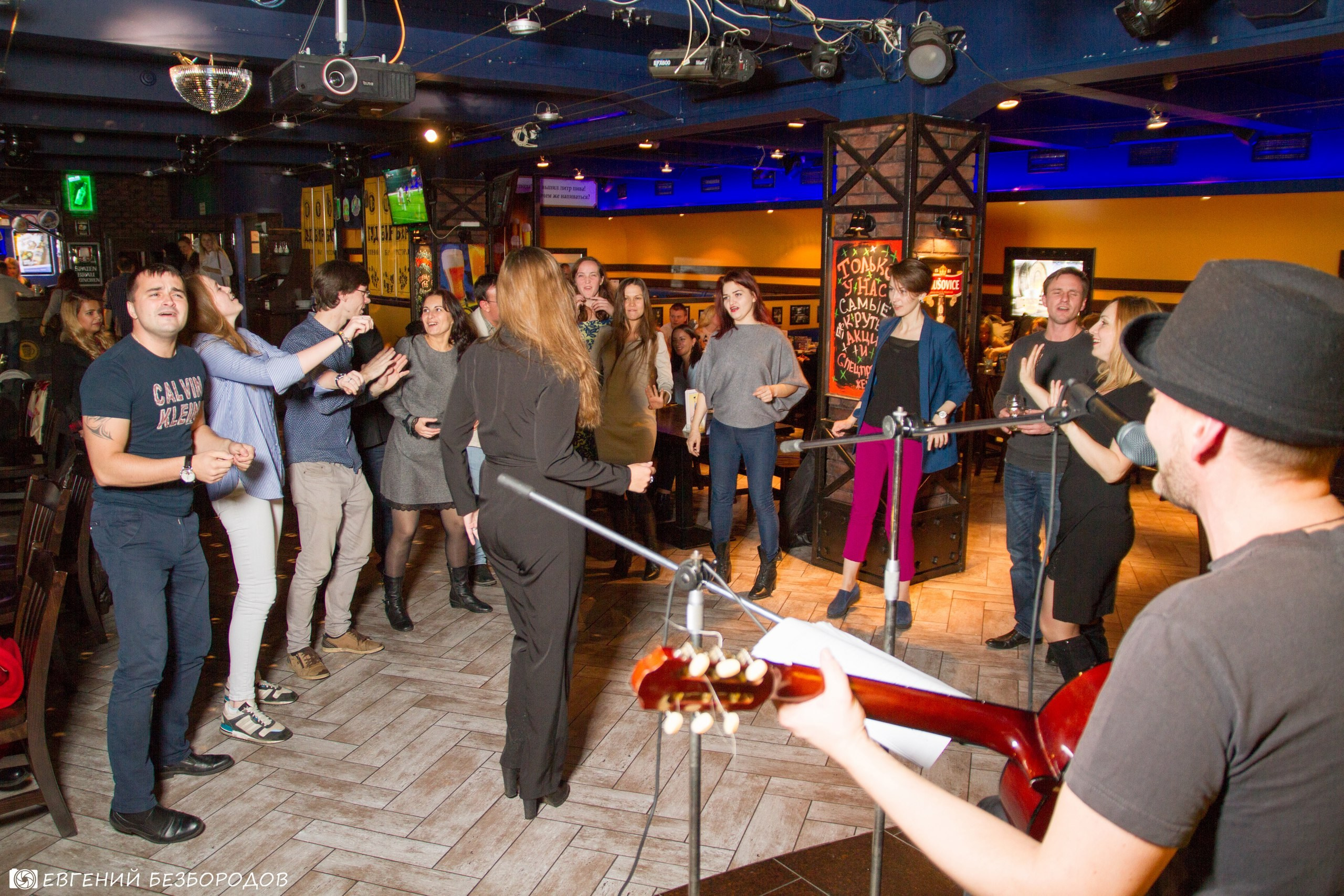 Музыкальная вечеринка | 13.10.2017. Галерея Фантим