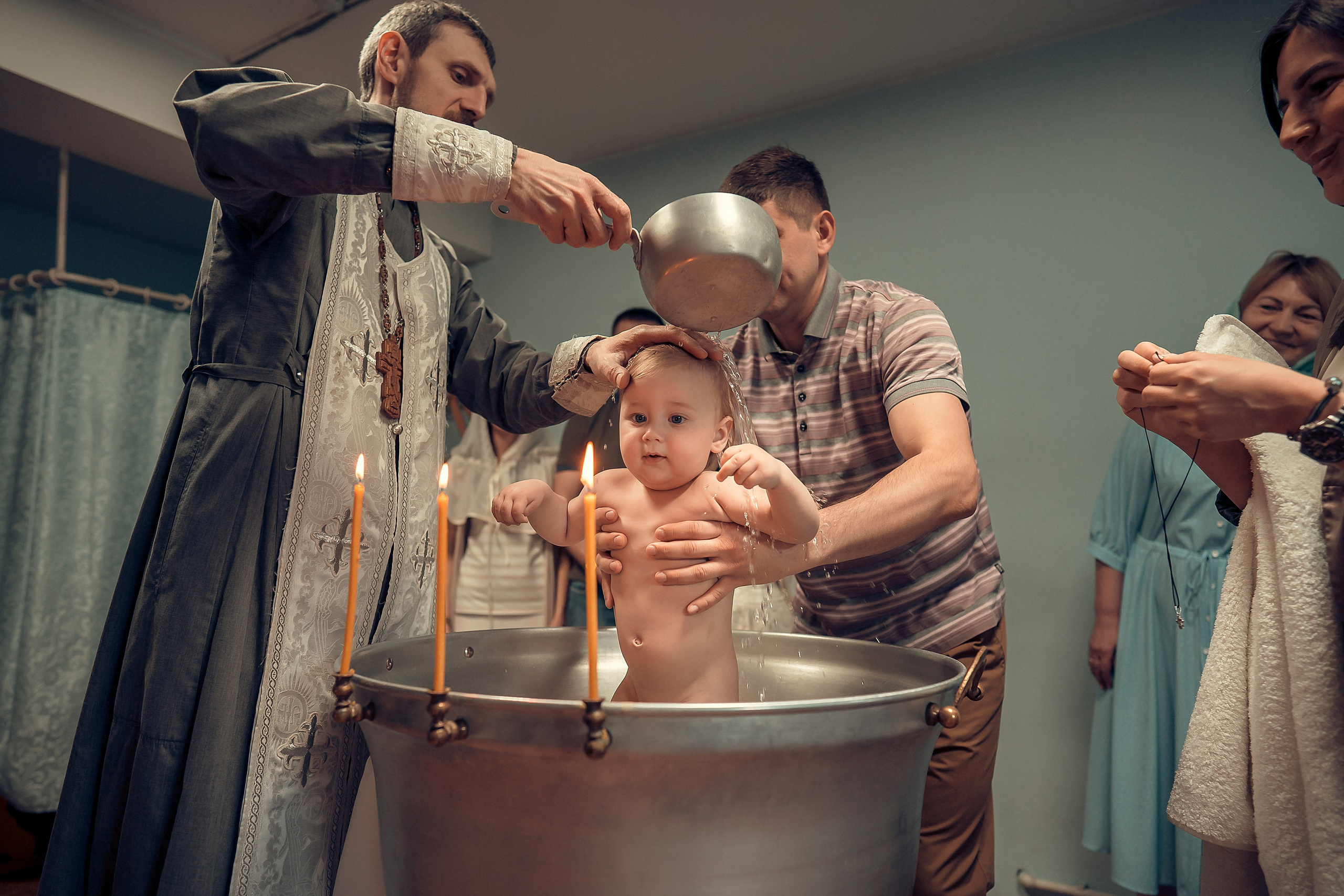 Крещение Тимофея Николаевский храм. Фотограф на Крещение и Венчание в Красноярске Рамазанова Юлия