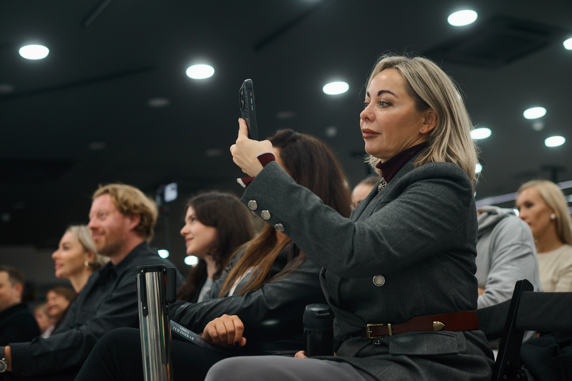 Knigi. Лиза Сытикова. Фотограф. Москва