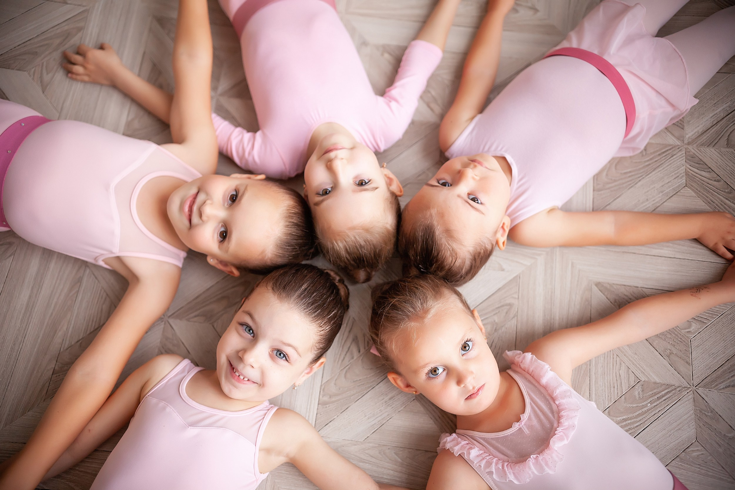 Танцевальные студии. Выпускные альбомы для школ и детских садов — фотокниги и виньетки