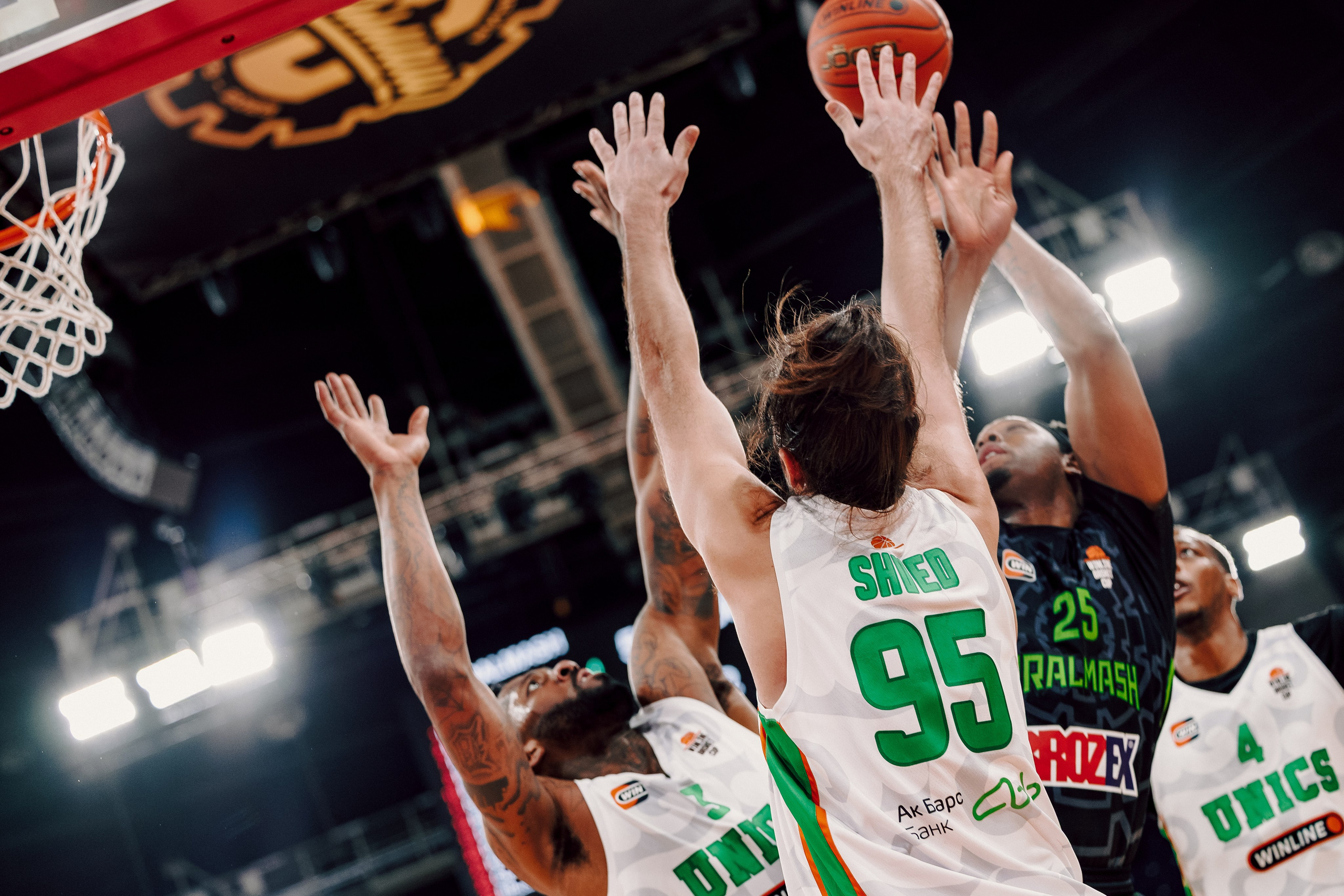 Winline Basket Cup — УРАЛМАШ — УНИКС. Лёшка Варзегов — фотограф