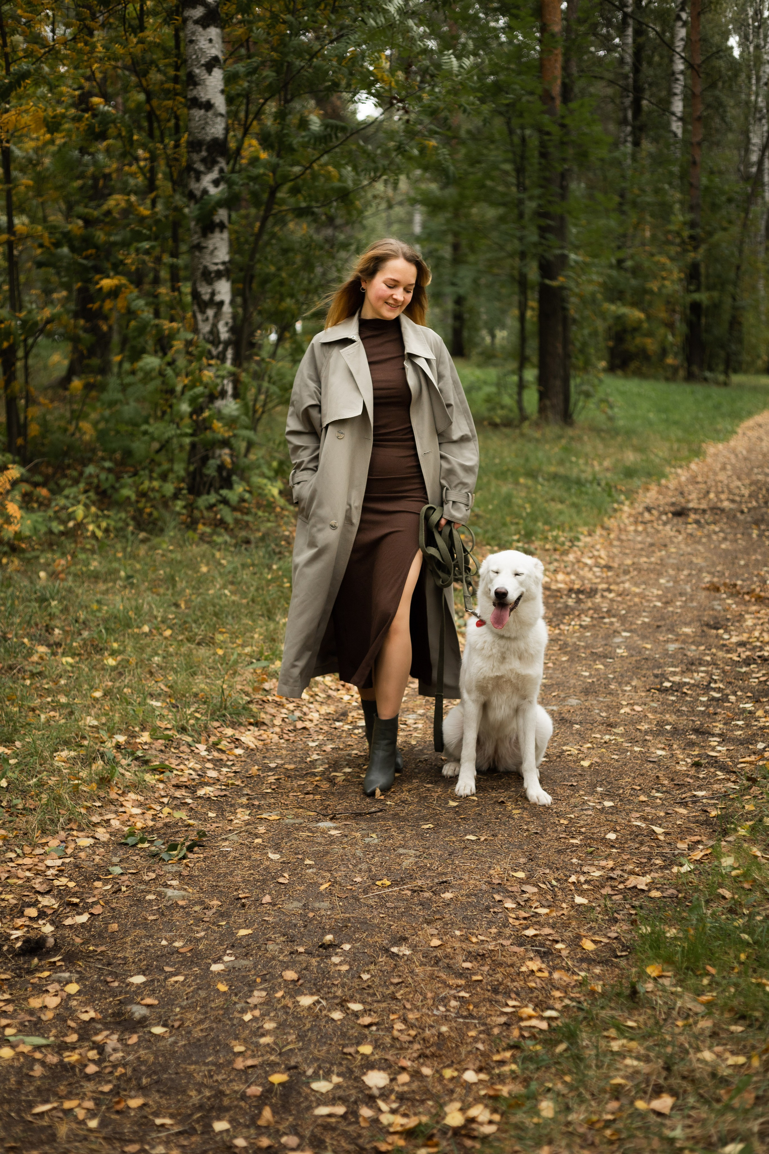Таня и Зефирка. Фотосессия в парке с собакой. Семейный и детский фотограф в Санкт-Петербурге Павлова Елена