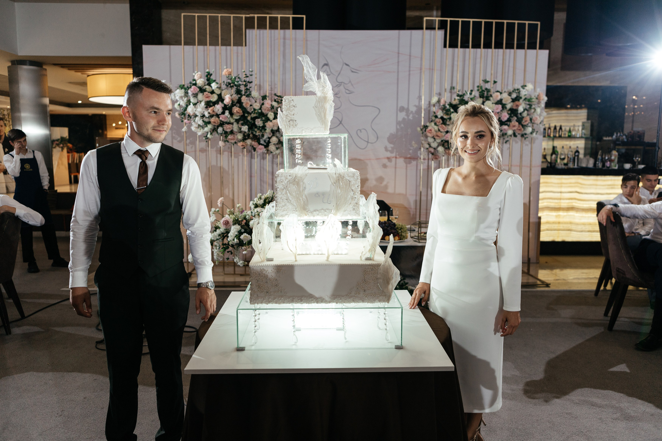 Свадебный фотограф Уфа — Руслан ГабдлисламовЖивые эмоции, красивые кадры, воспоминания на всю жизнь.Работаю по всей Республике Башкортоста. Свадебный фотограф Уфа Руслан Габдлисламов