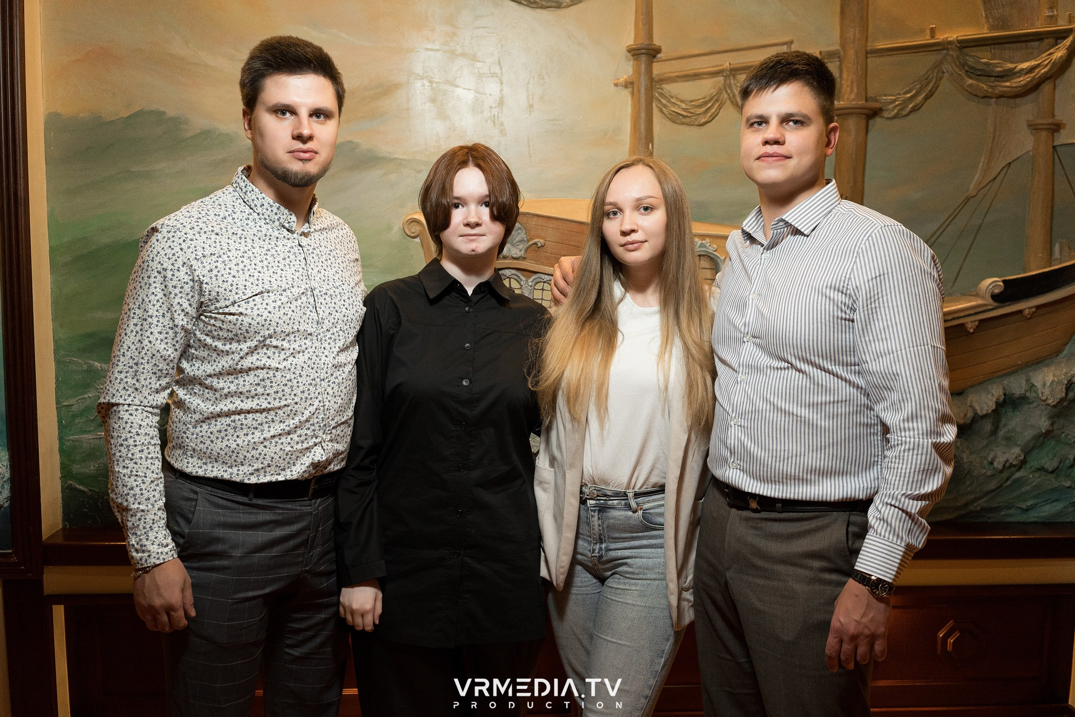 ХОЛОДНОЕ СЕРДЦЕ в ресторане «Империя»