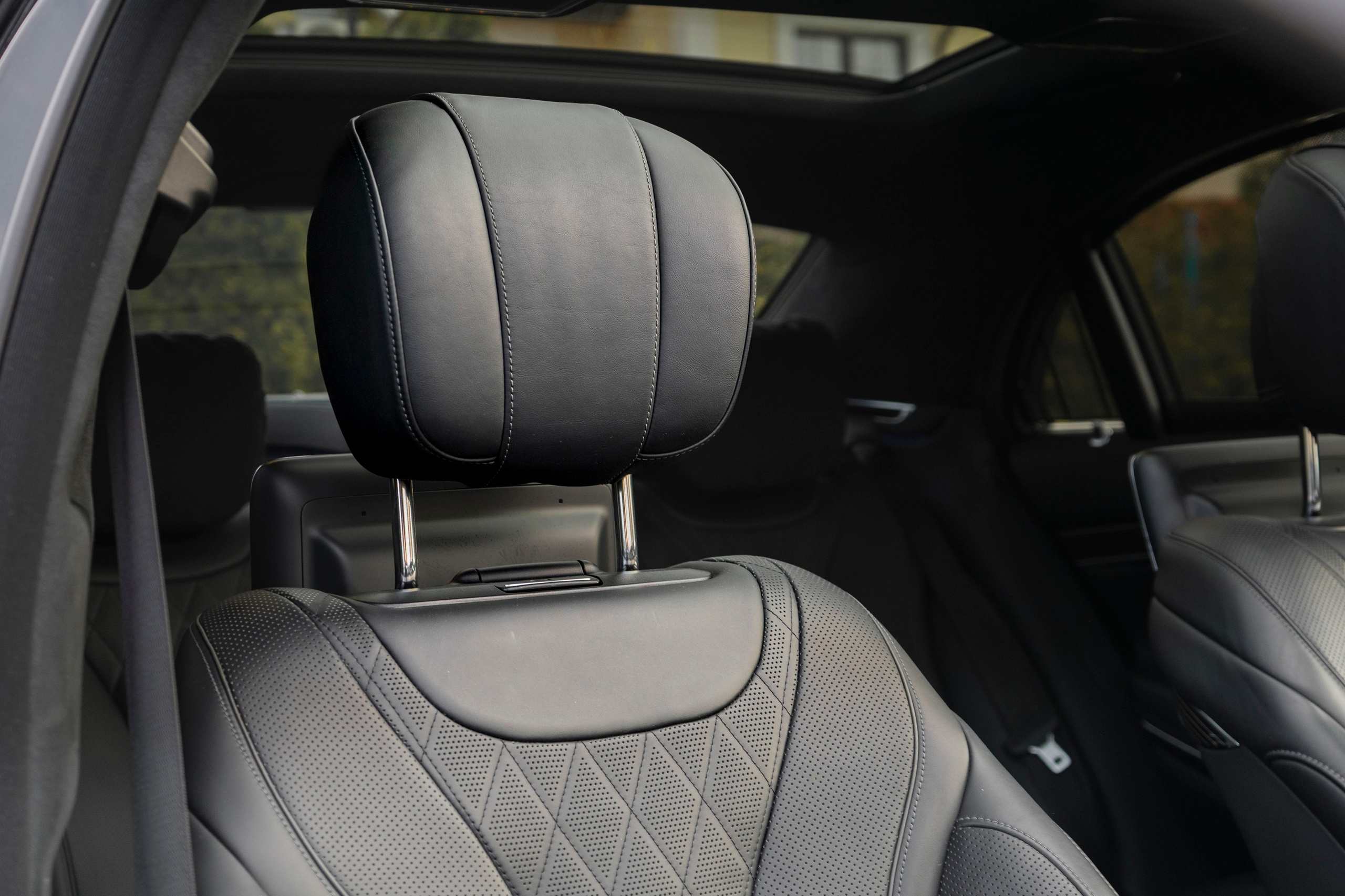 Mercedes S-class (W222)