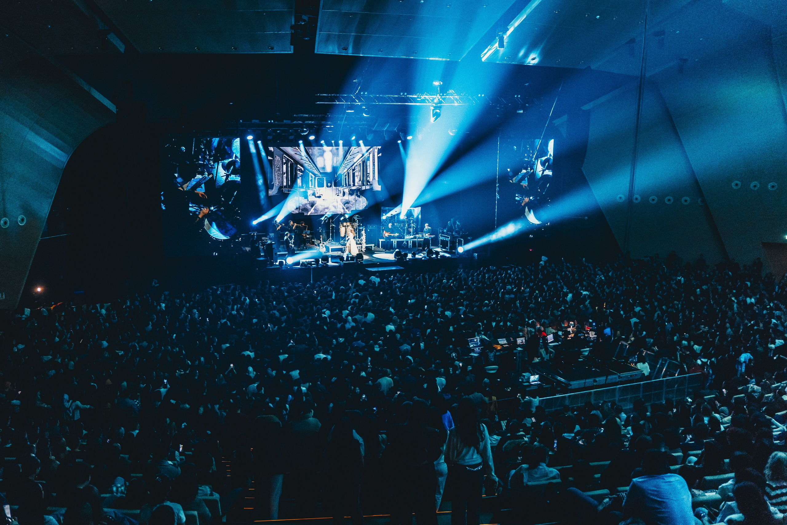 МакSим в Астане. Профессиональный фотограф в городе Астана Копанев Данил