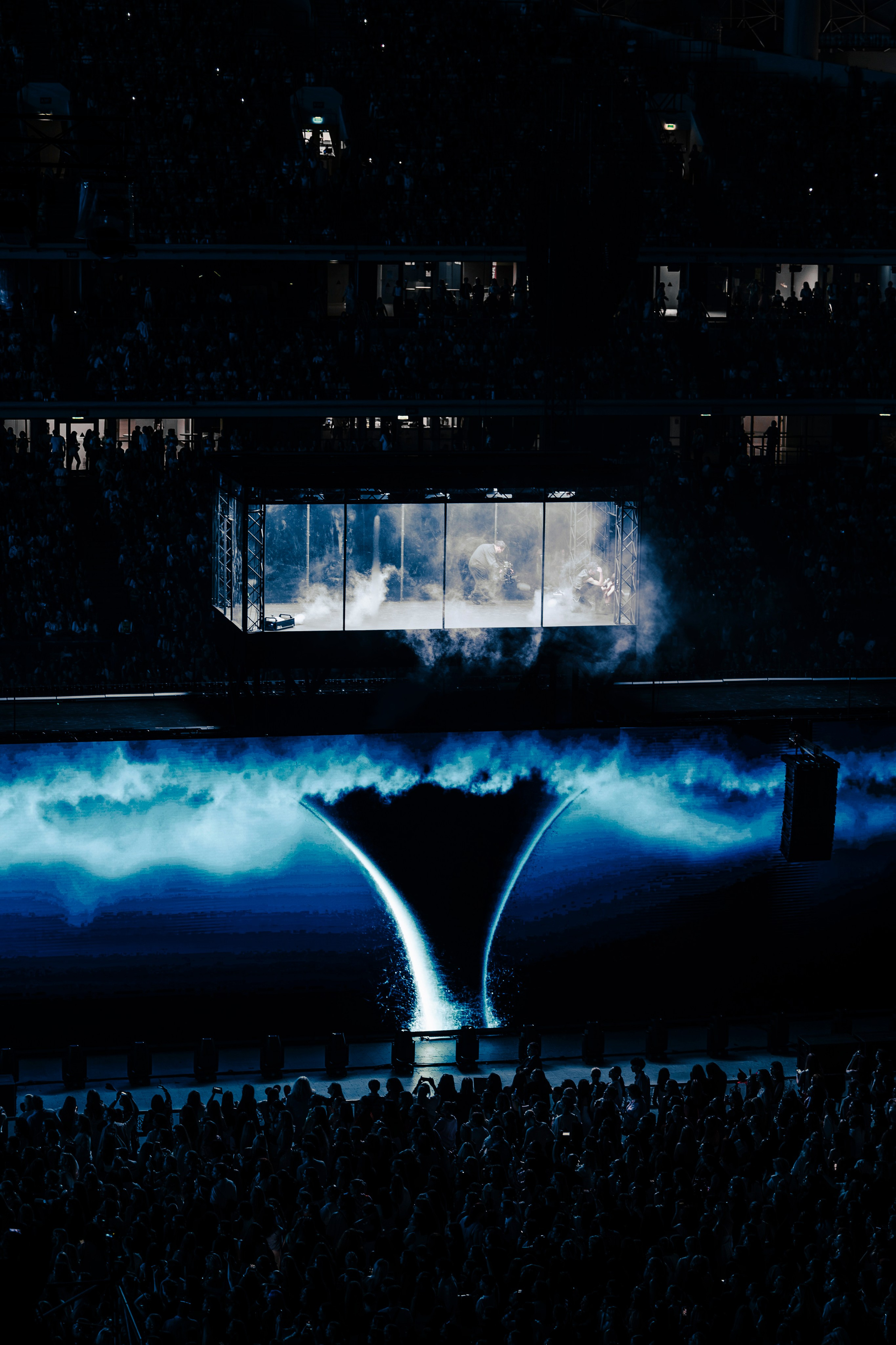 DIMA BILAN | MOSCOW | 2026. OOPS TEAM