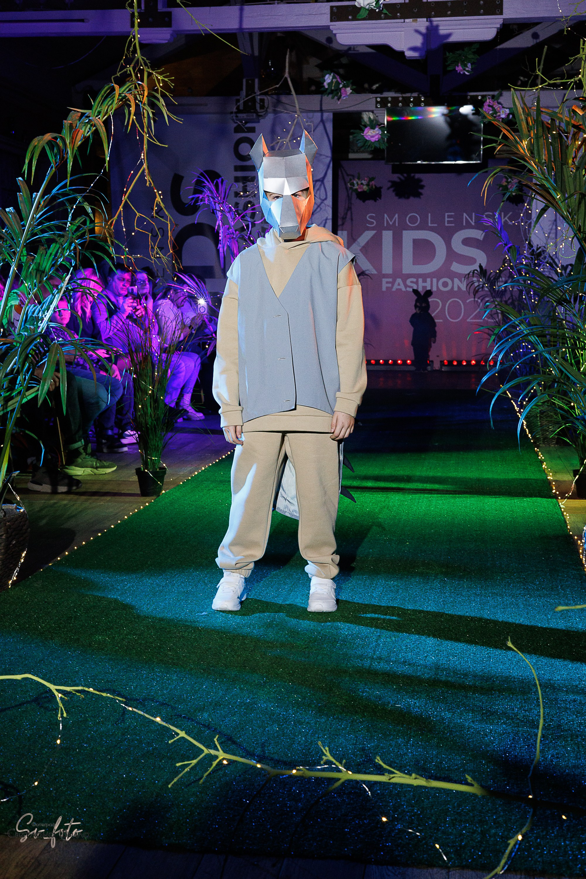 Smolensk Fashion Week_показы_ДЕНЬ 3_ФИНАЛ_Алиса в стране чудес. Главная