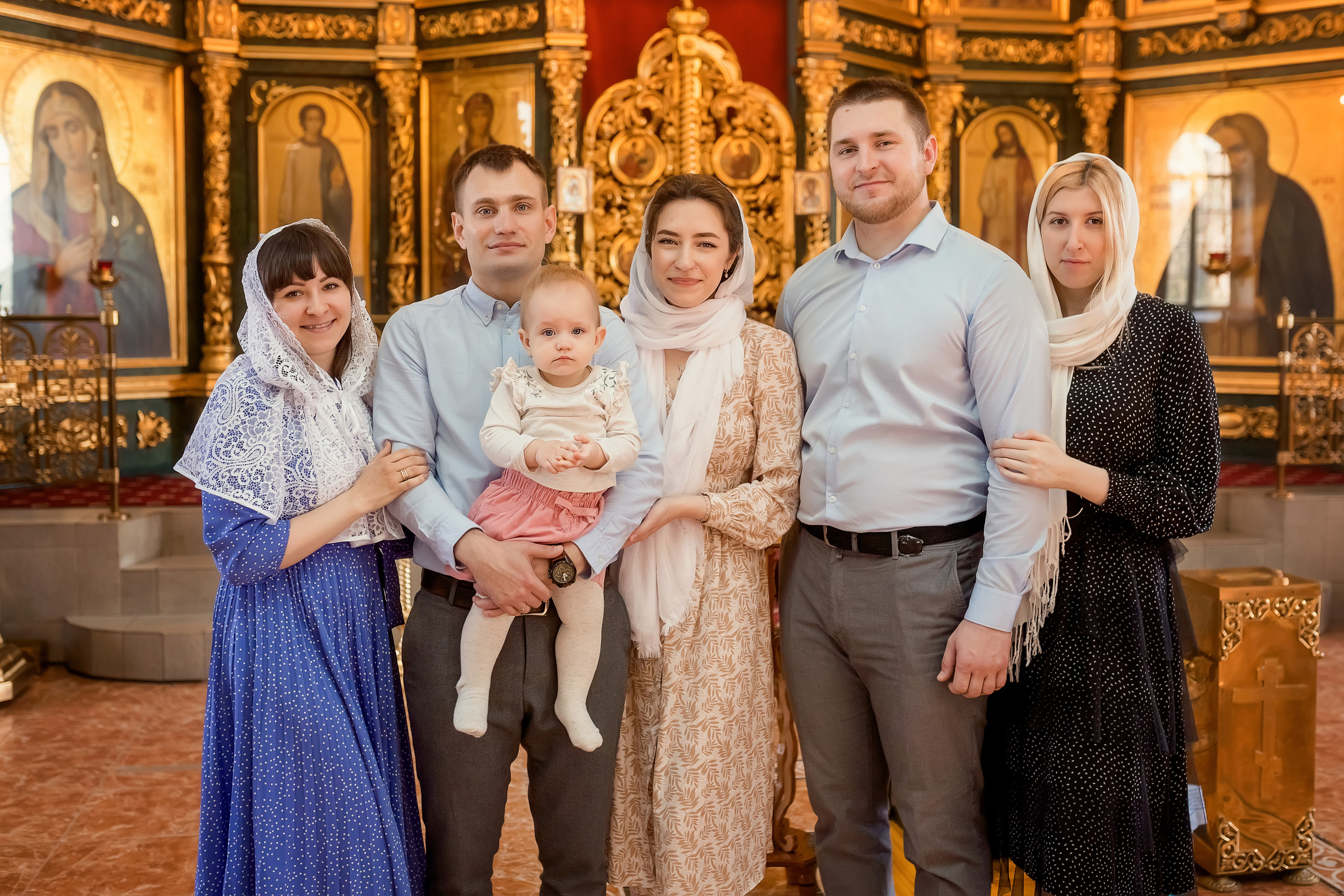 Крещение в Храме Преподобного Серафима Саровского в Ростове-на-Дону. Олеся Семейская свадебный и семейный фотограф в Ростове-на-Дону