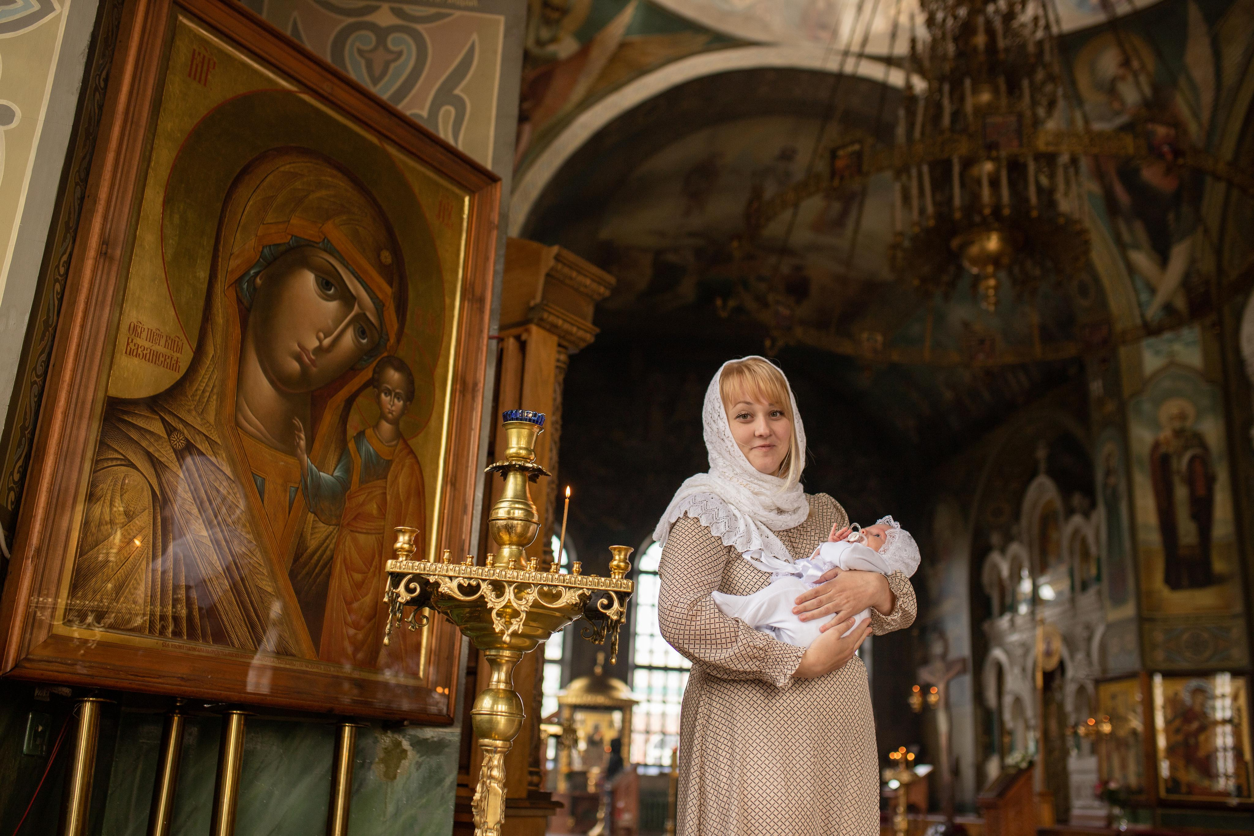Крещение в Храме Преполовения Пятидесятницы в городе  Ростов-на-Дону. Олеся Семейская свадебный и семейный фотограф в Ростове-на-Дону