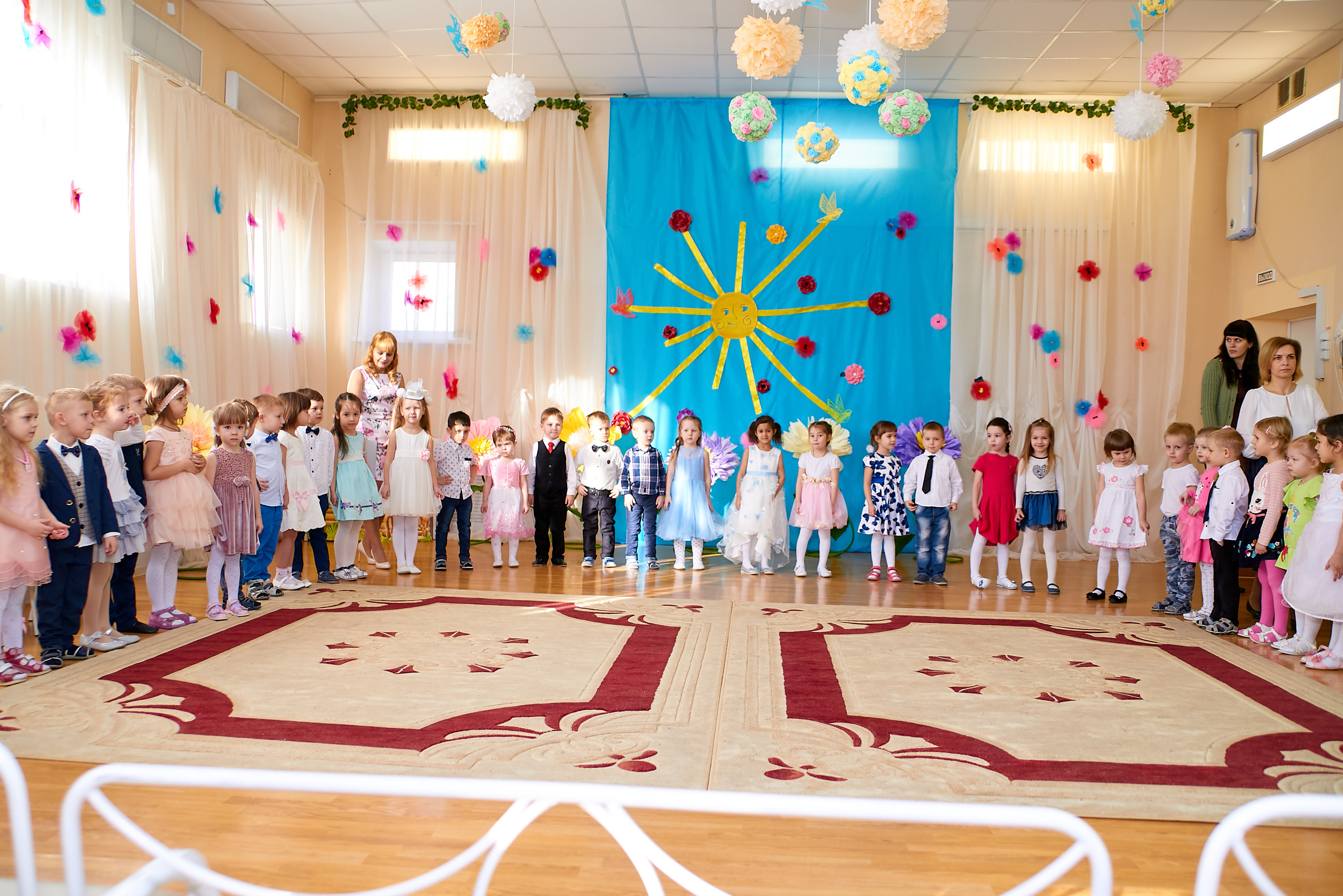 Утренник в детском саду в городе Ростов-на-Дону. Олеся Семейская свадебный и семейный фотограф в Ростове-на-Дону