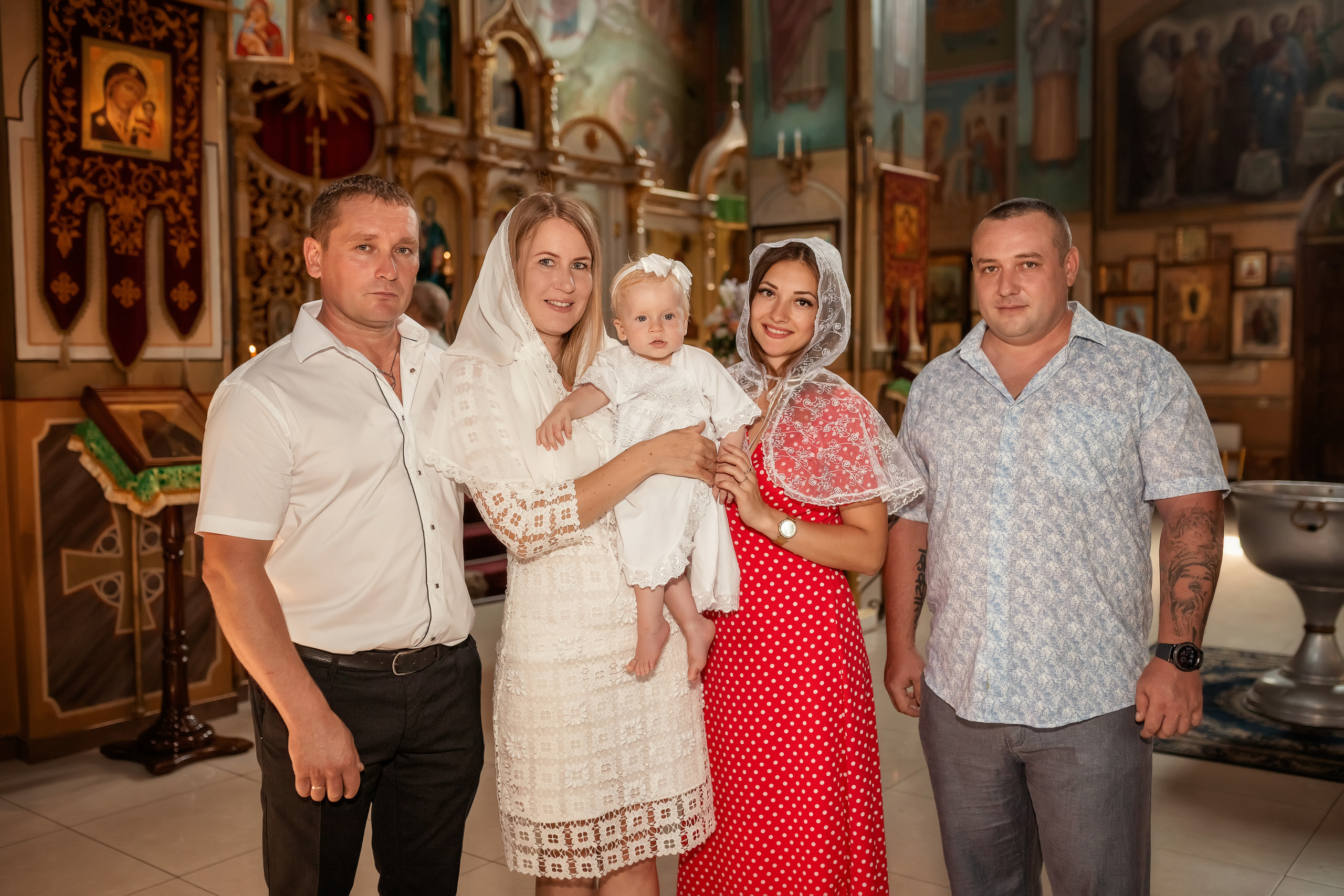 Крещение в Церкви Божией Матери Одигитрия Иерусалимская в Таганроге. Олеся Семейская свадебный и семейный фотограф в Ростове-на-Дону