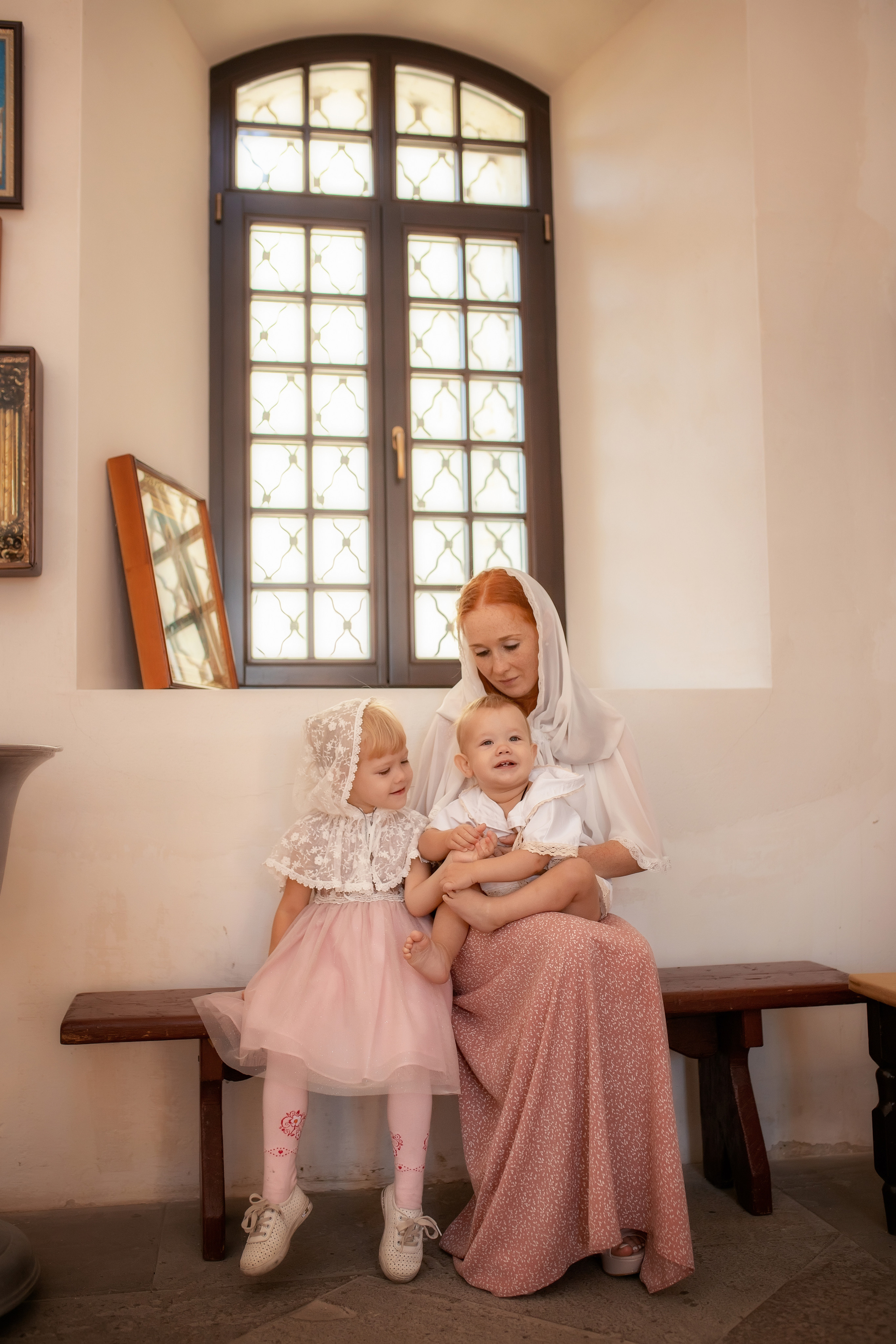 Крещение в Церкви святых Петра и Павла в Старочеркасске. Олеся Семейская свадебный и семейный фотограф в Ростове-на-Дону