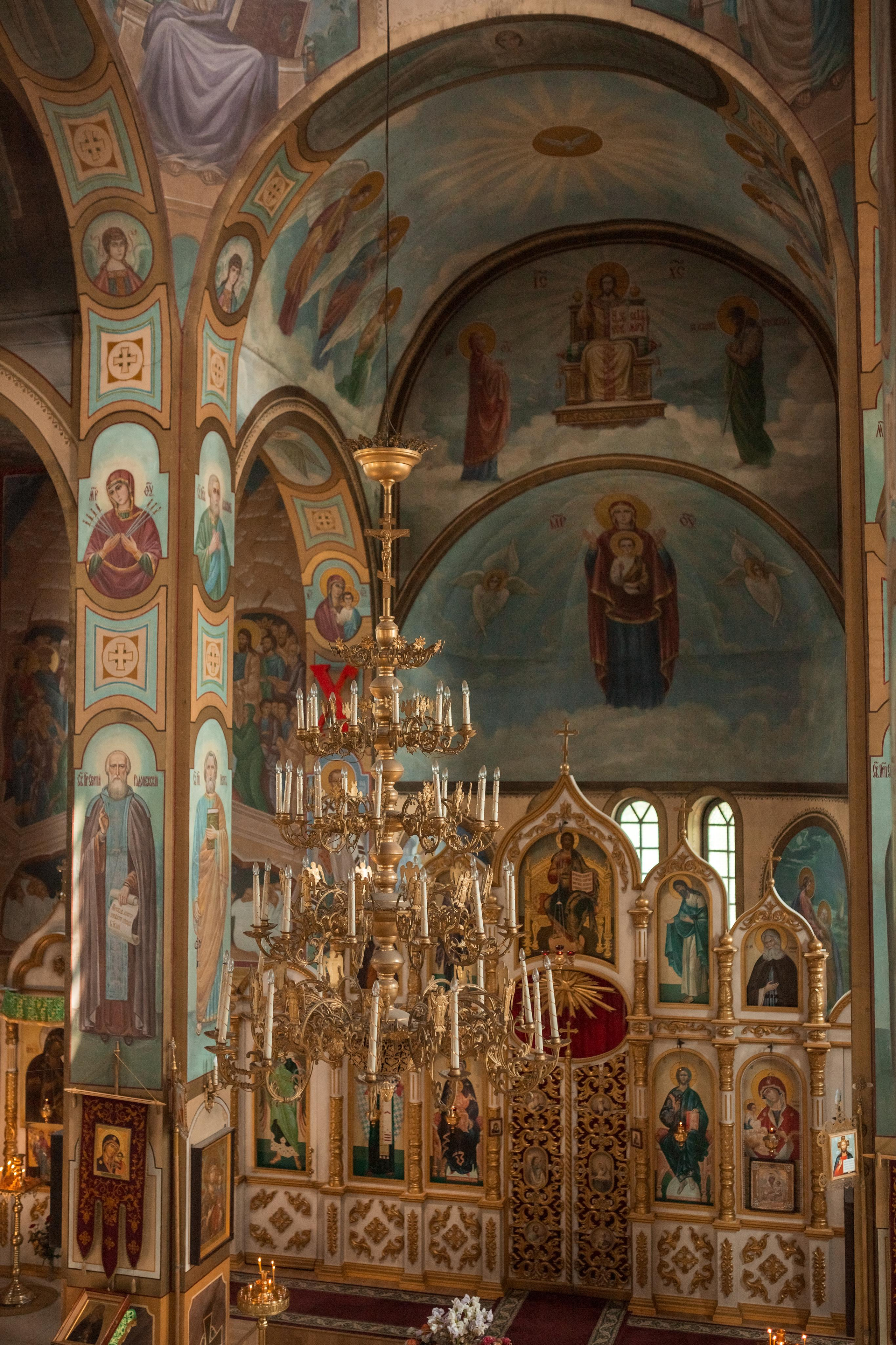 Крещение в Церкви Божией Матери Одигитрия Иерусалимская в Таганроге. Олеся Семейская свадебный и семейный фотограф в Ростове-на-Дону