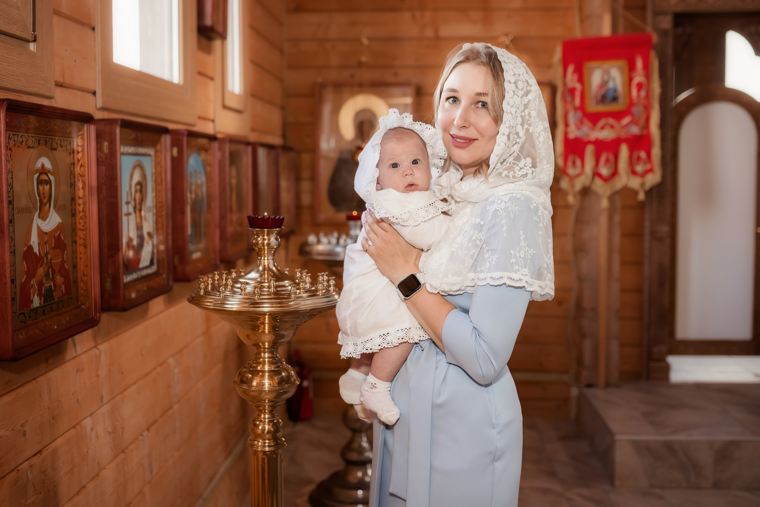 Крещение в Пантелеимоновском храме в городе Батайск. Олеся Семейская свадебный и семейный фотограф в Ростове-на-Дону