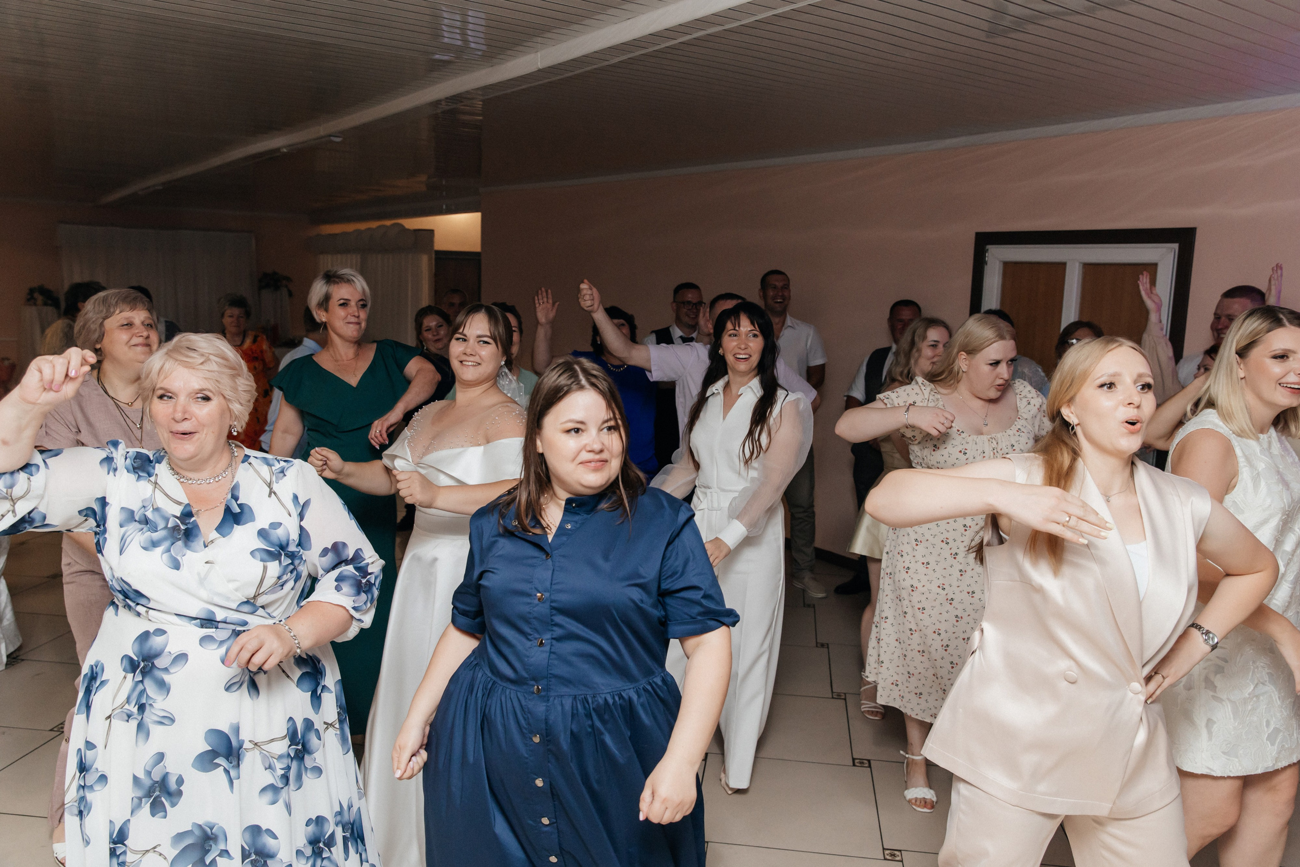 WeddingDay/превью/Сергей и Алина. Фотограф Ульяна Дивина в Нижнем Новгороде и Нижегородской области