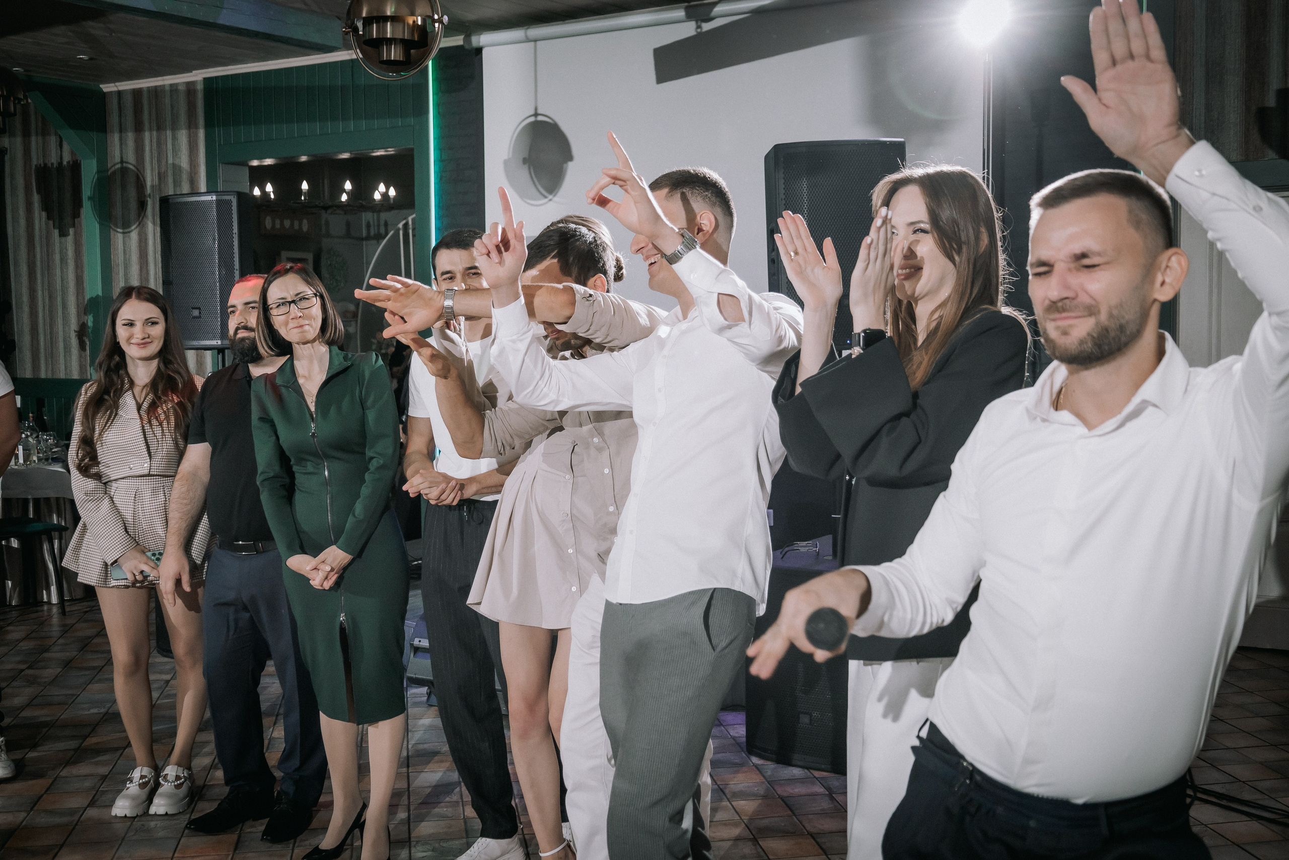 Свадебный день. Дарья и Джем. Свадебная фотография. Арина Рубах