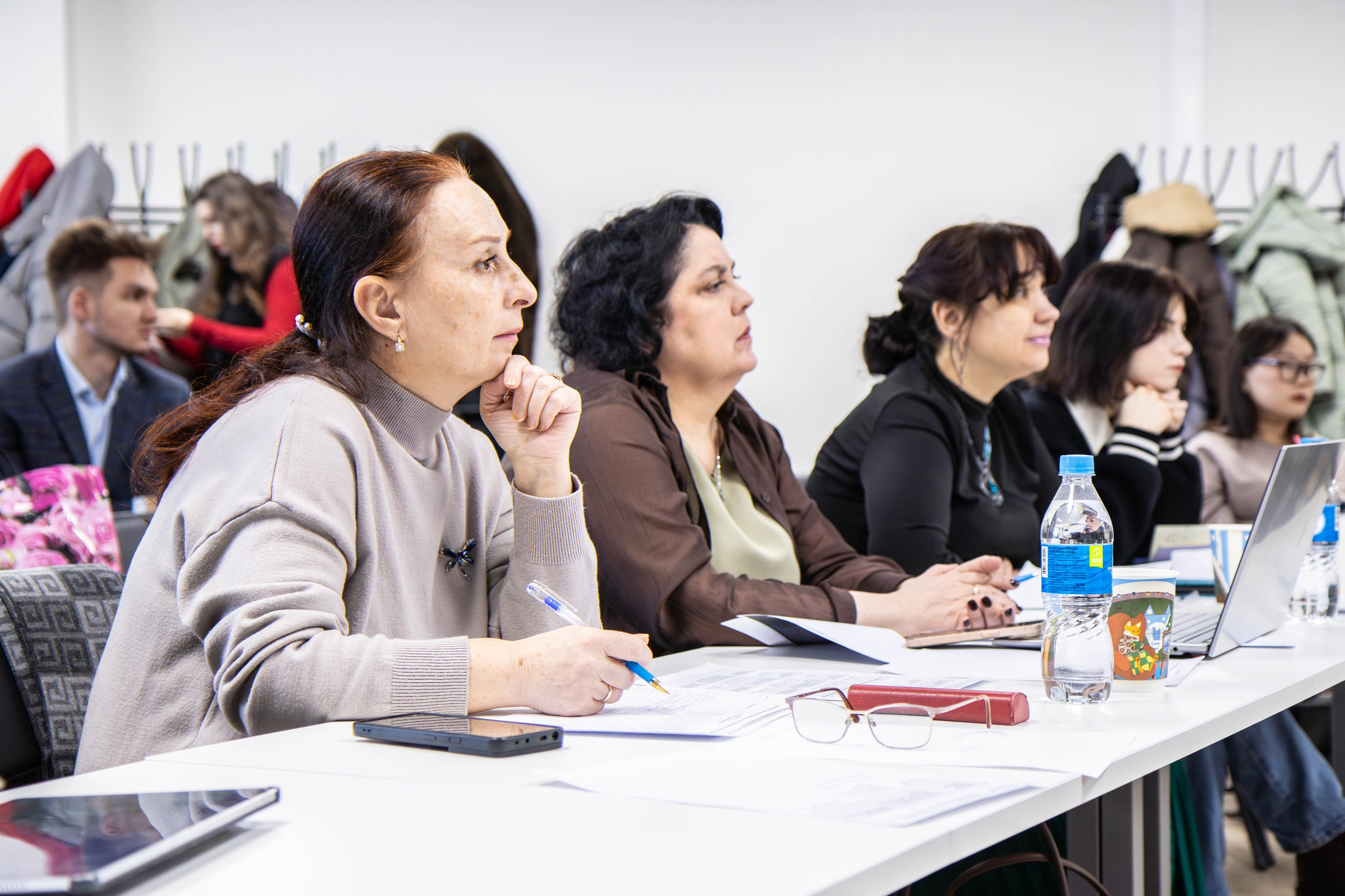 Межвузовская научная конференция. Репортажный фотограф во Владивостоке Анастасия Кострова