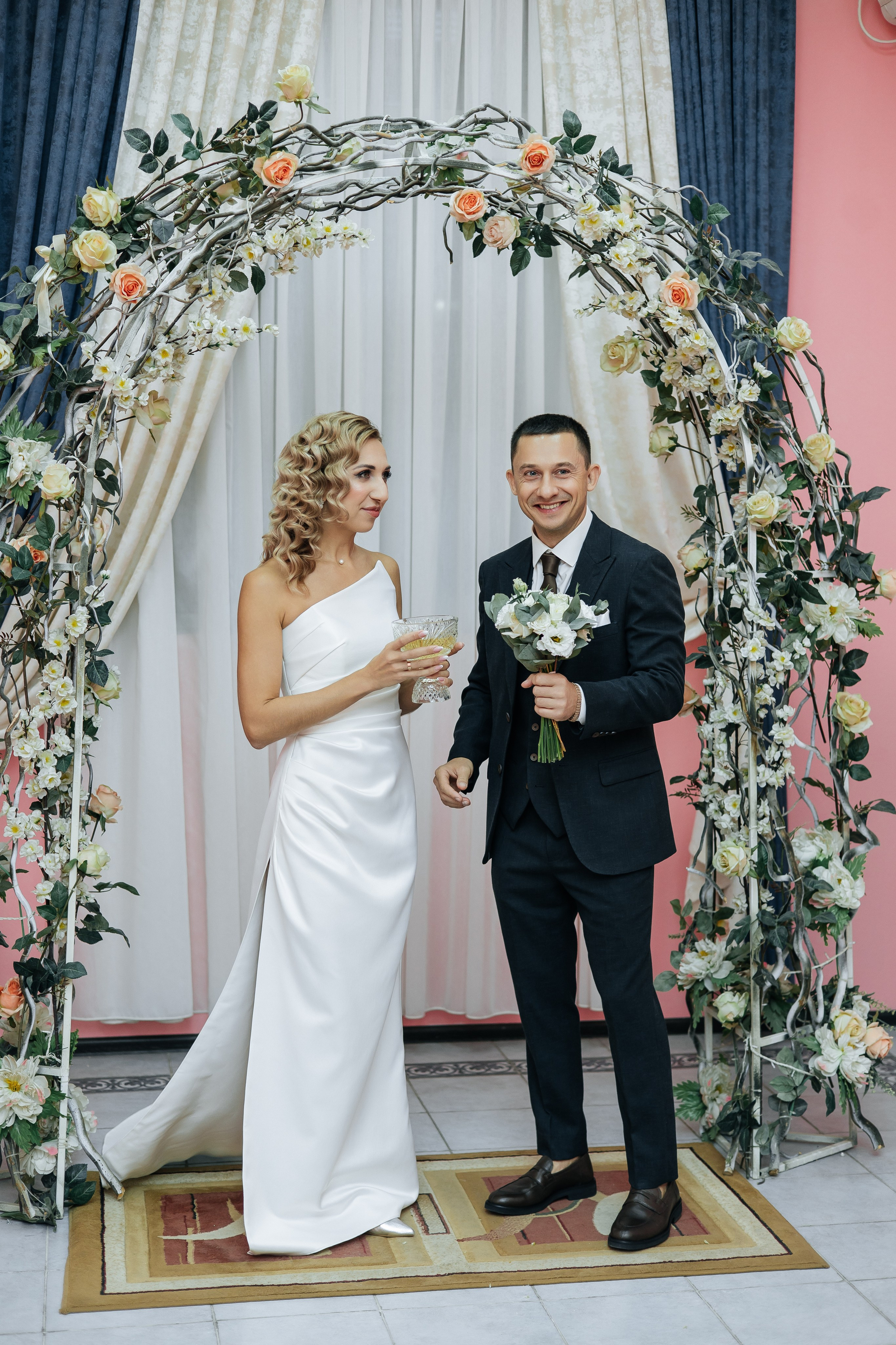 Загс Советского района + фотосессия. Свадебный и семейный фотограф Ростова-на-Дону Ирина Бондарева