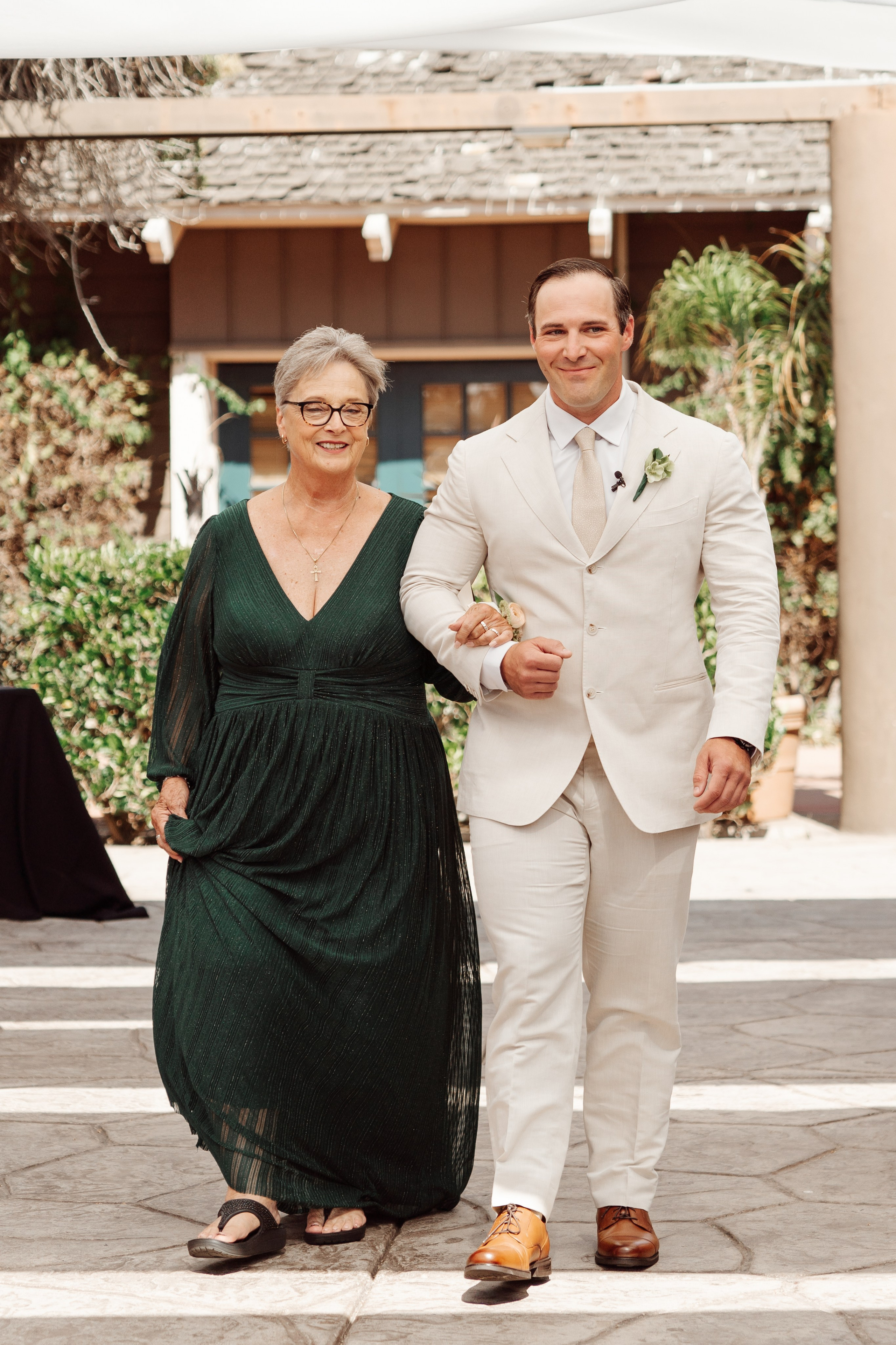 2025-08-16_BryanAmber. Ретушер Зенькевич Света