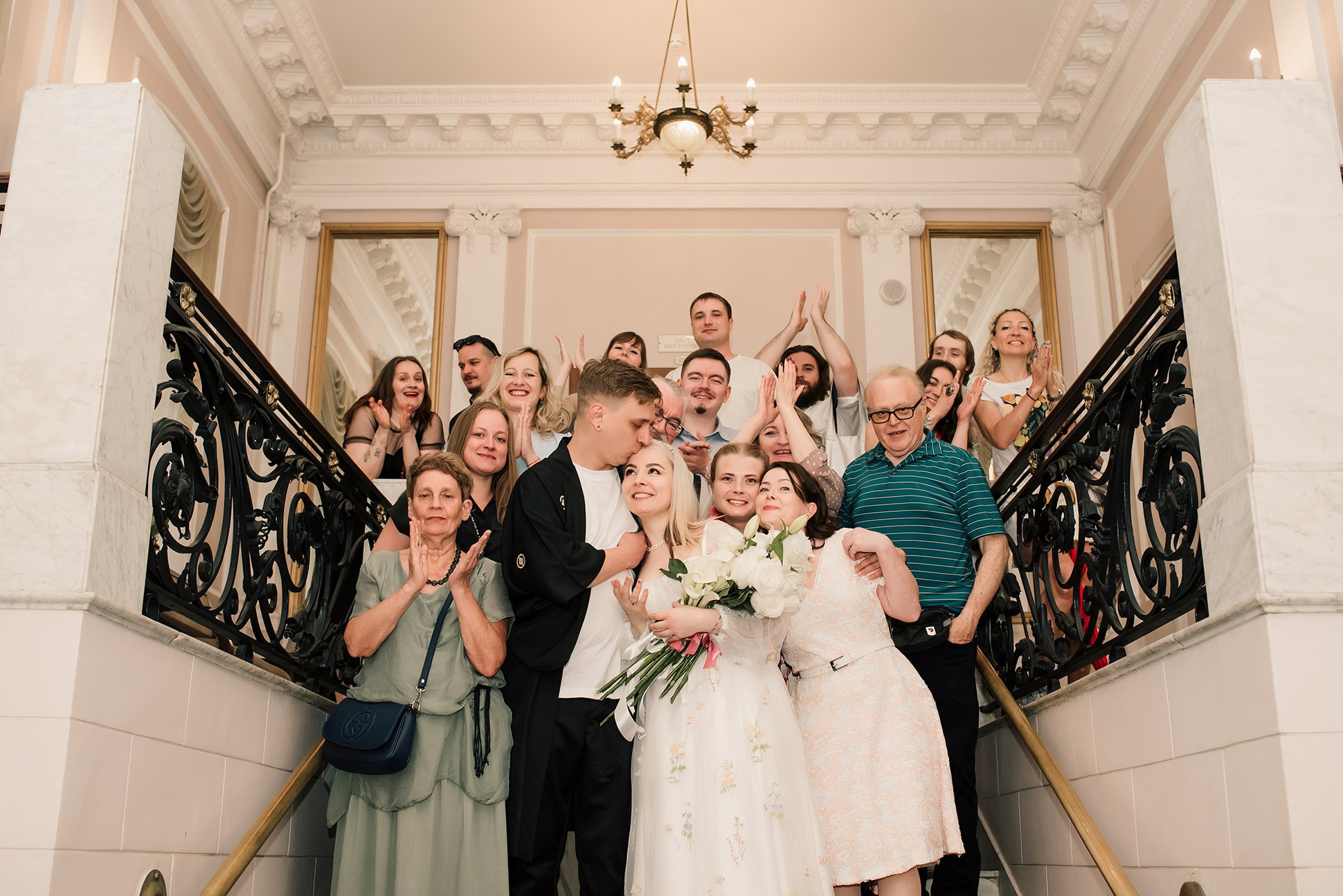 Настя и Артем. Секретный сад. Семейный и Свадебный фотограф. Санкт-Петербург. Пушкин