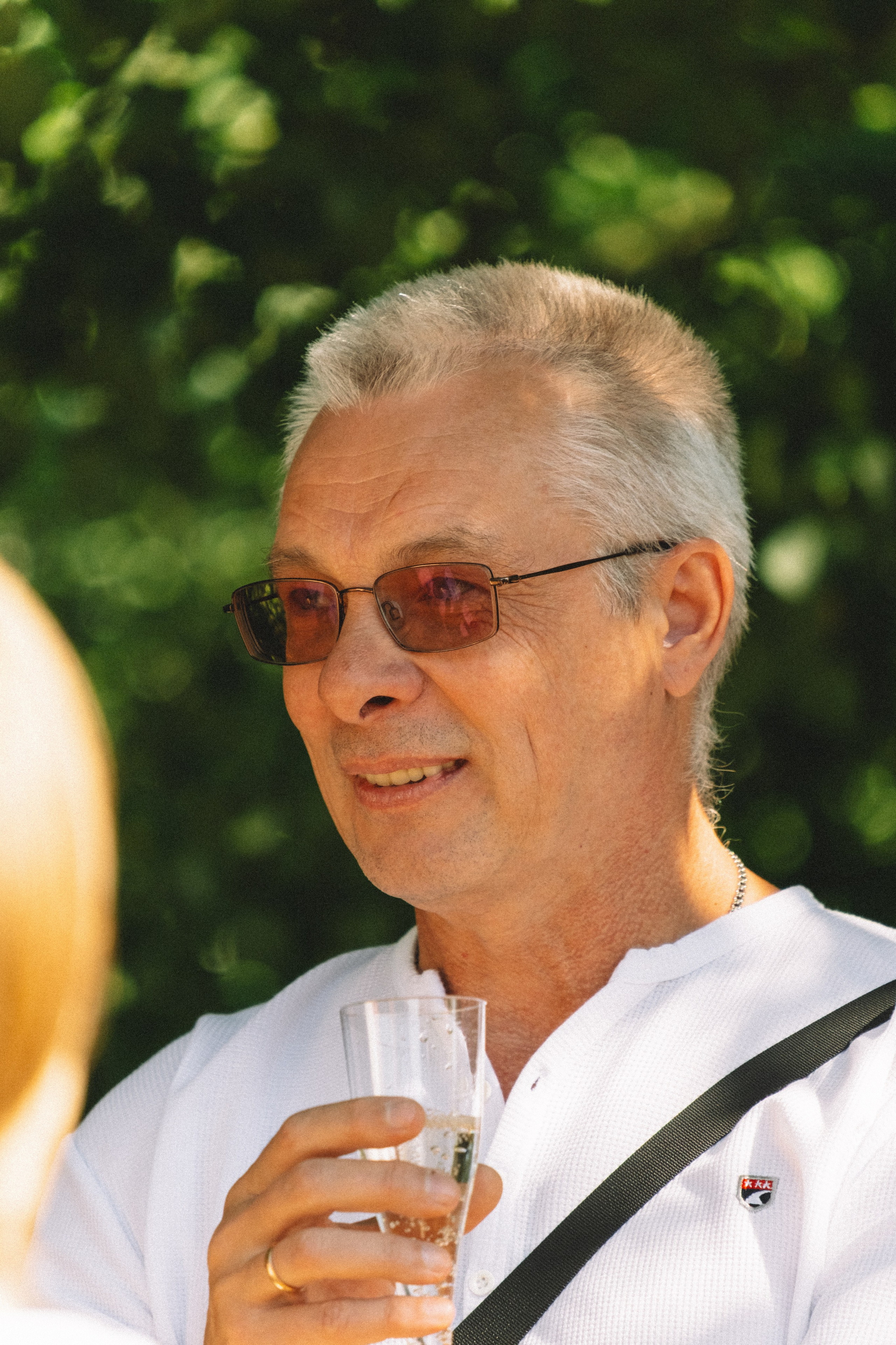 СВАДЕБНАЯ СЬЕМКА В ПЕТЕРГОФЕ И СЬЕМКА РЕПОРТАЖА В ЗАГСЕ ПЕТЕРГОФА. Профессиональный фотограф, Санкт-Петербург — Виктория Богомолова