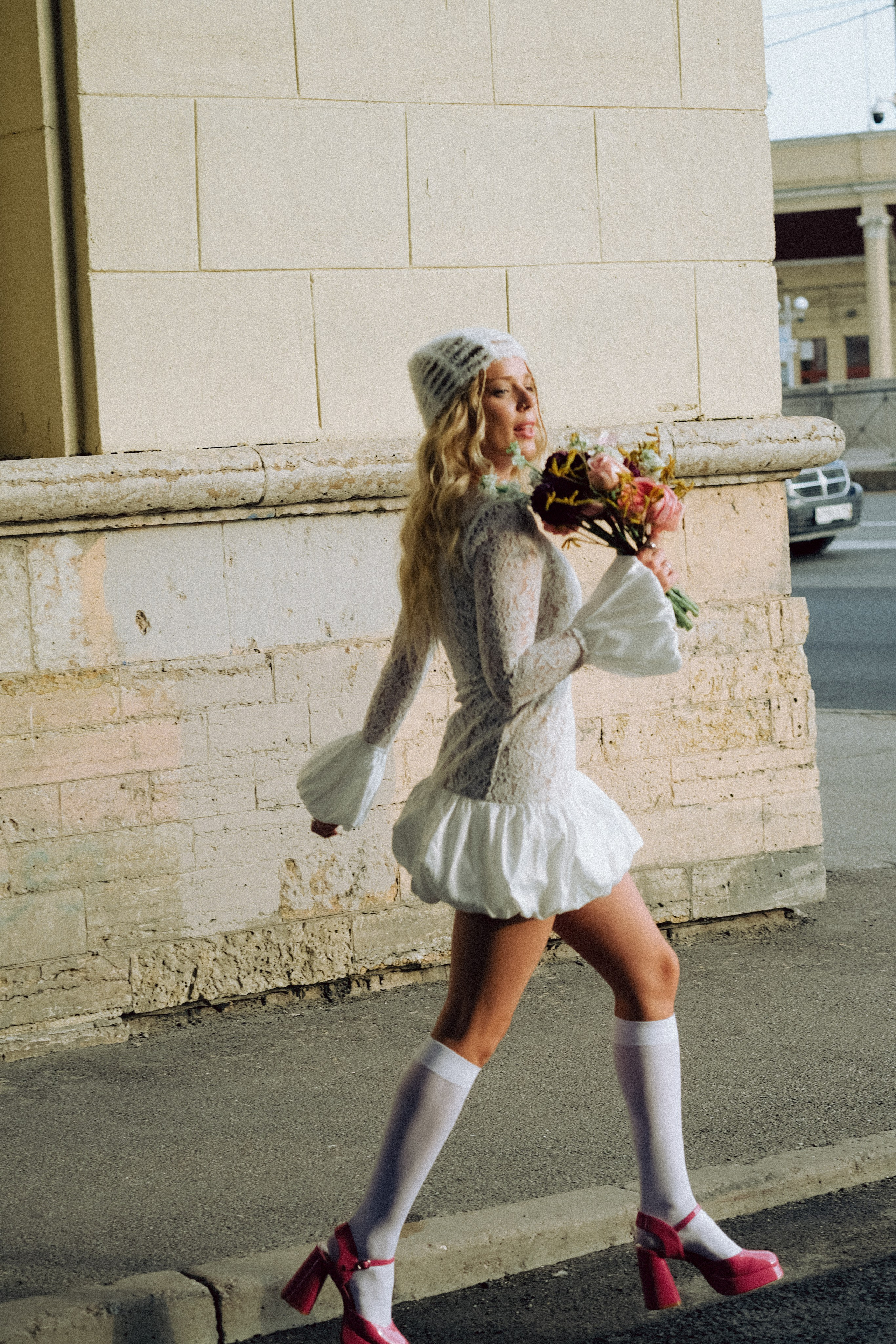 СВАДЕБНАЯ СЬЕМКА С КАБРИОЛЕТОМ В САНТК-ПЕТЕРБУРГЕ НА ПЕТРОГРАДКЕ В ОТЕЛЕ ПАНОРАМИКА. Профессиональный фотограф, Санкт-Петербург — Виктория Богомолова