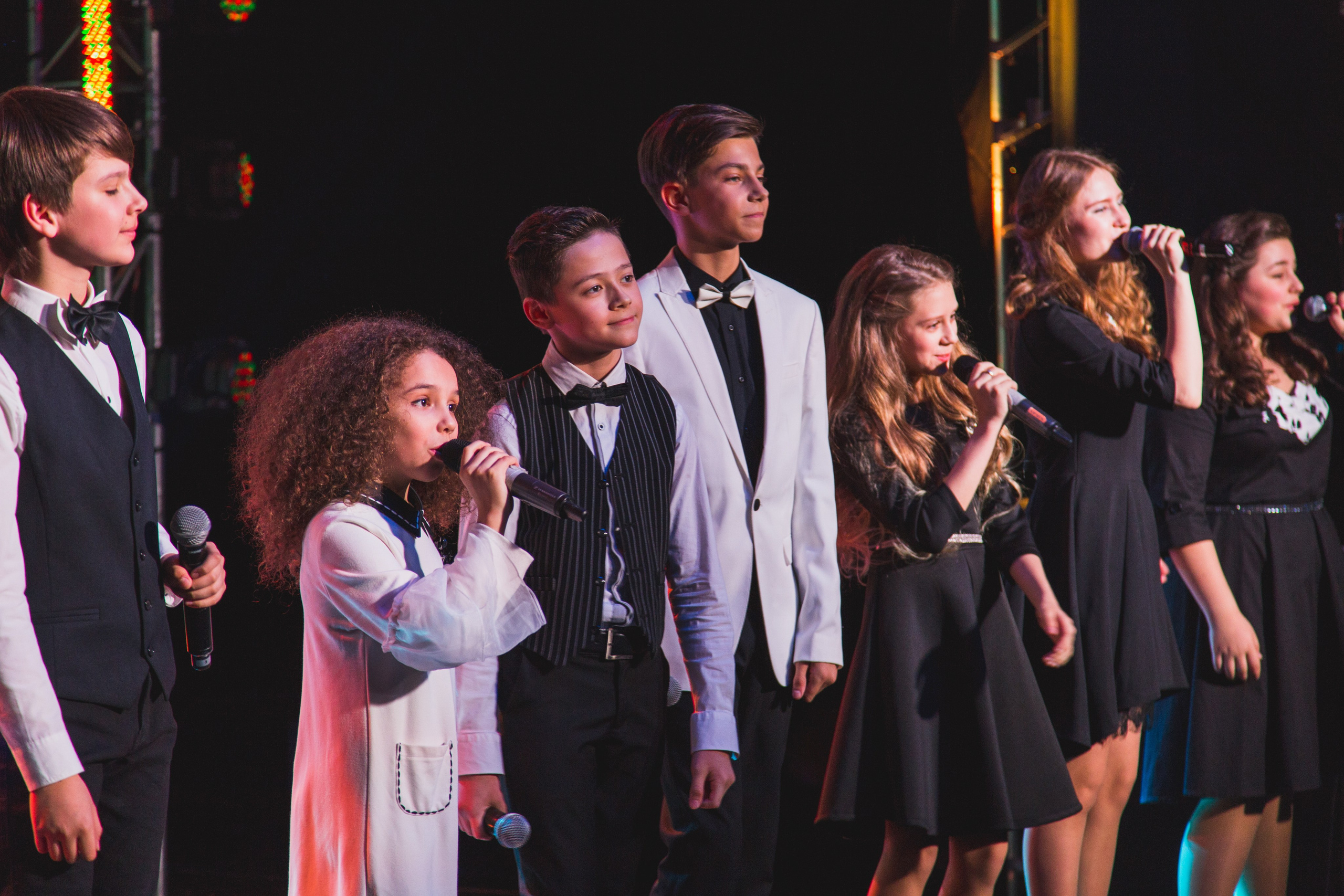 О2ТВ группа СТРАНА. Видеооператор/Фотограф Николай Завьялов