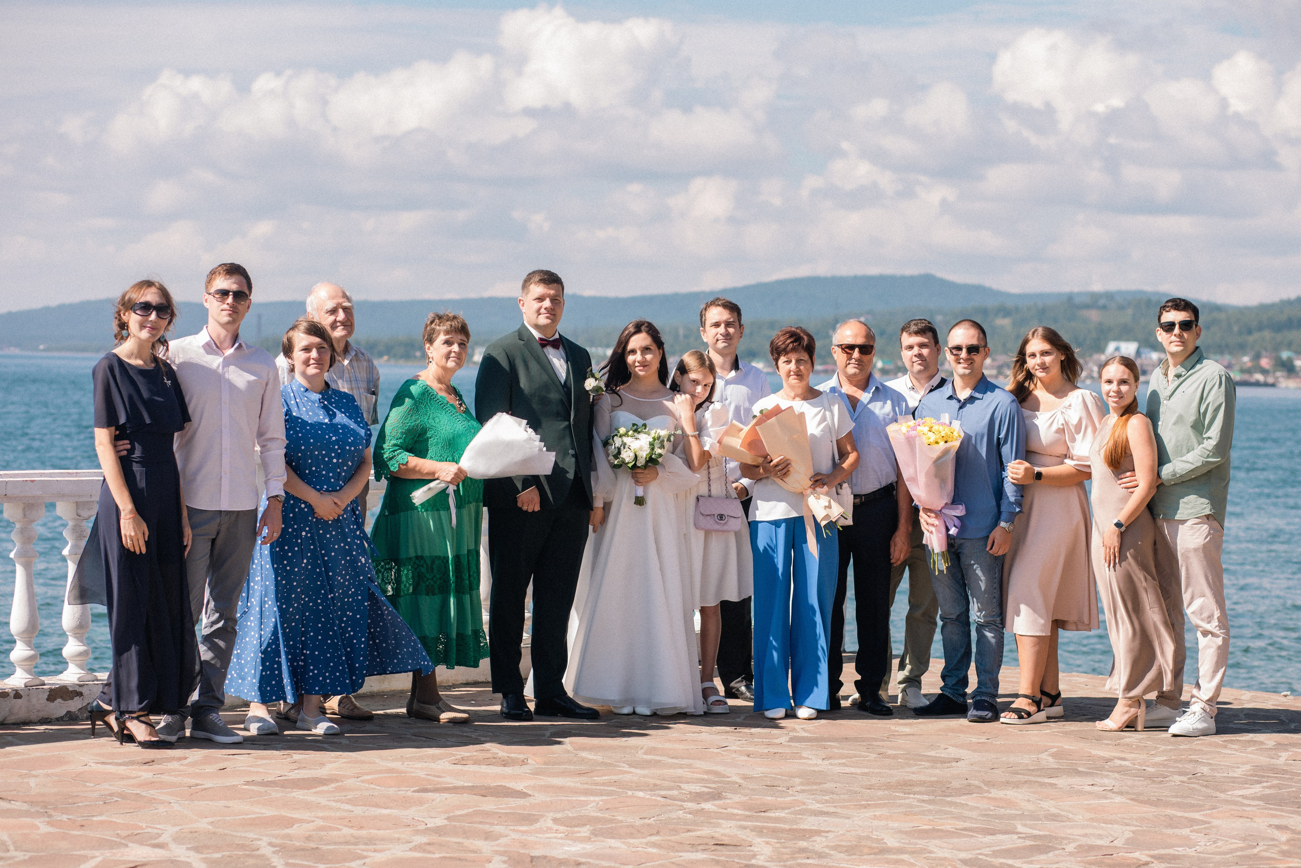 Денис и Екатерина. Церемония на берегу Байкала. Фотограф Татьяна Ступина Иркутск