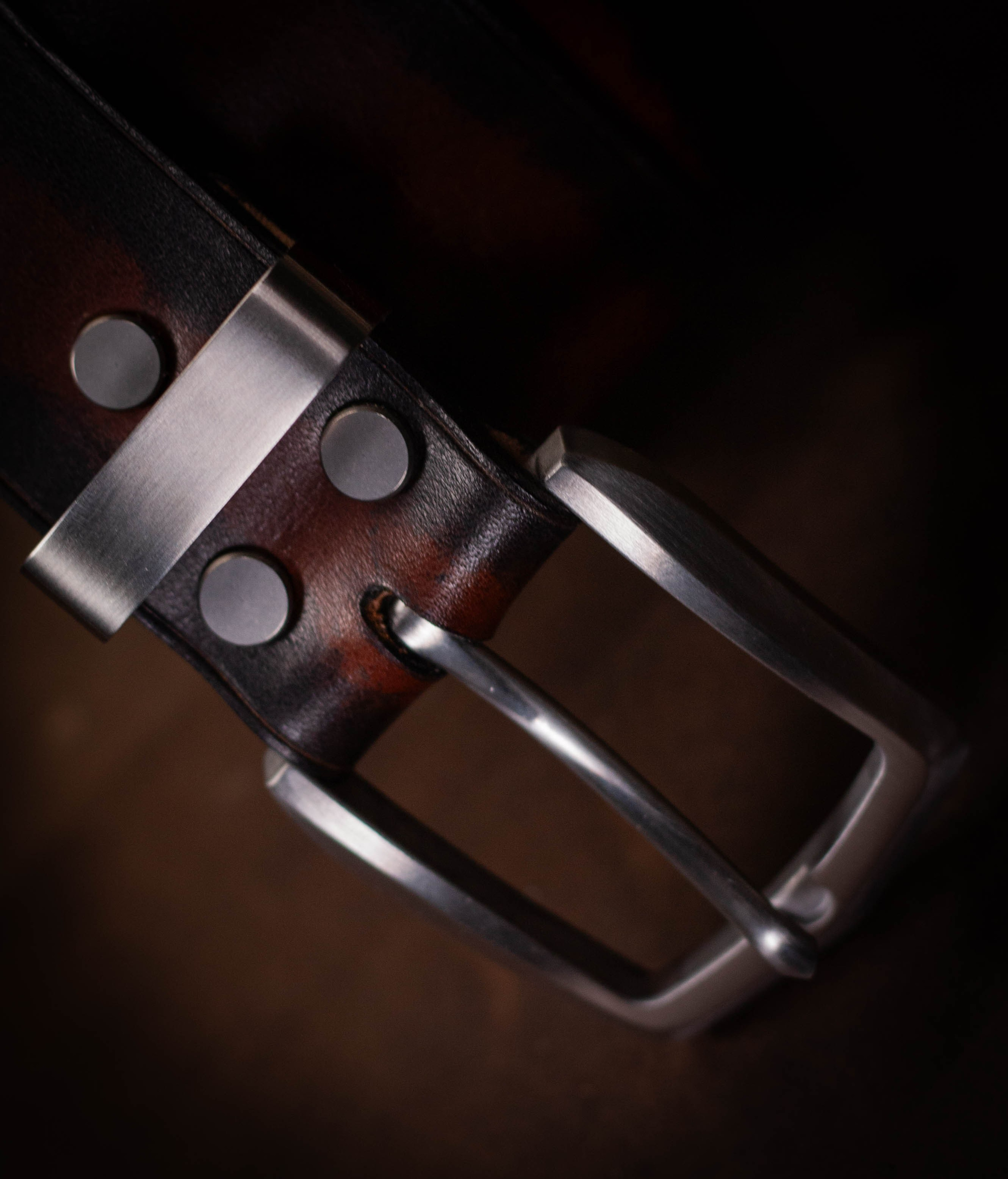 Кожевенная мастерская "Удалов". Фотограф и кожевник Кирилл Удалов