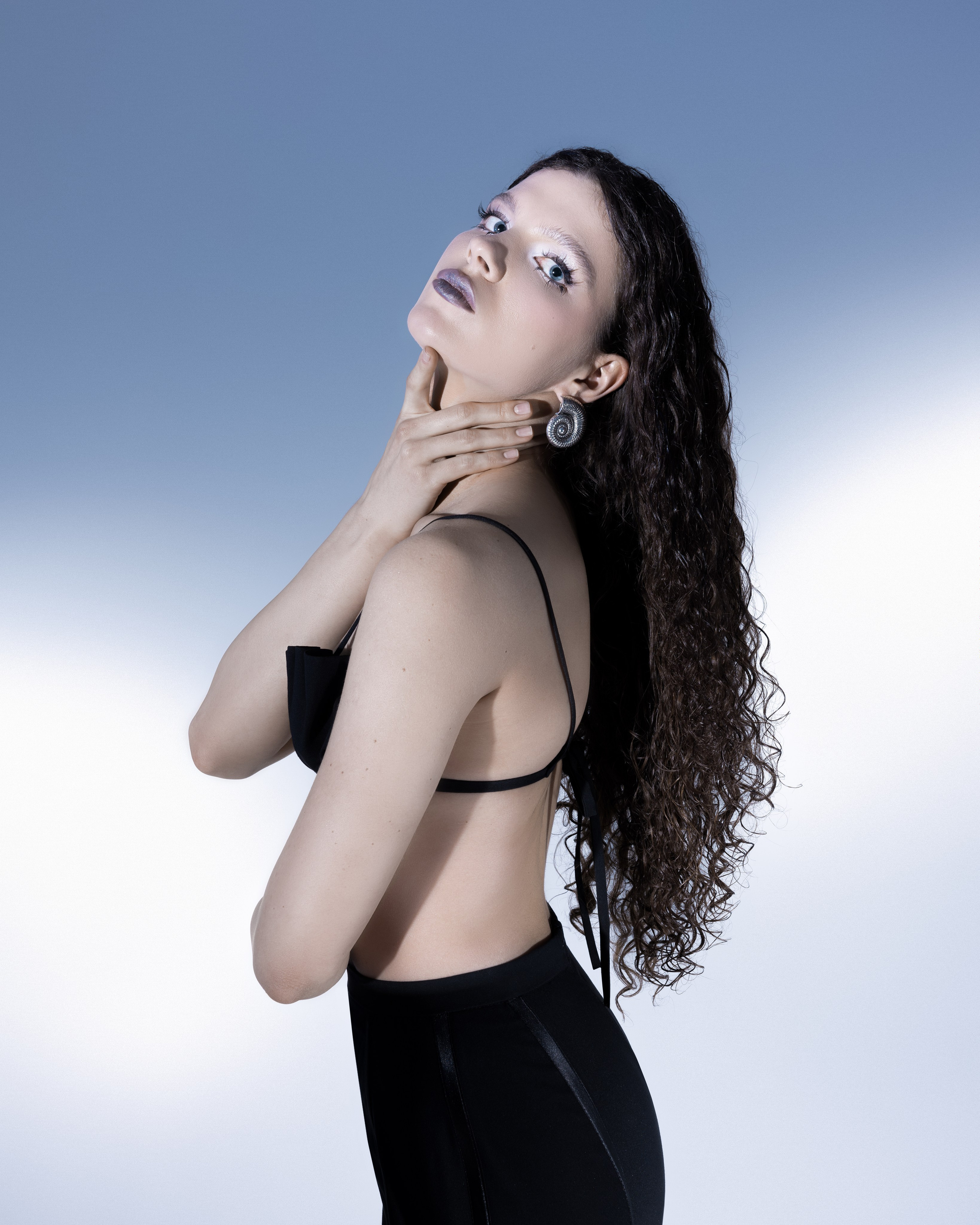 Siren. Photographer. Producer. Retoucher