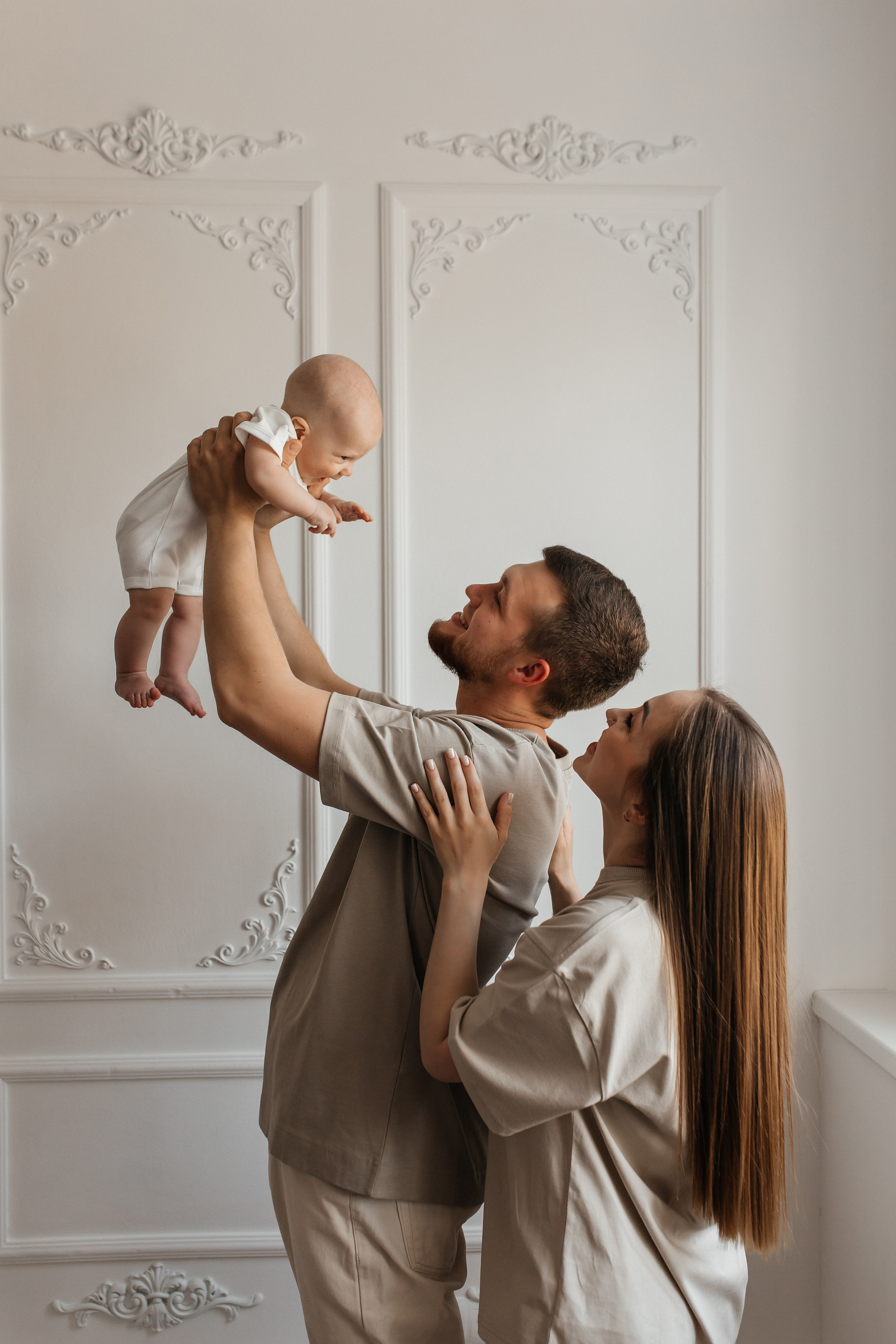 Семейная в студии. Семейный фотограф Клименко Дарья в станице Ленинградская