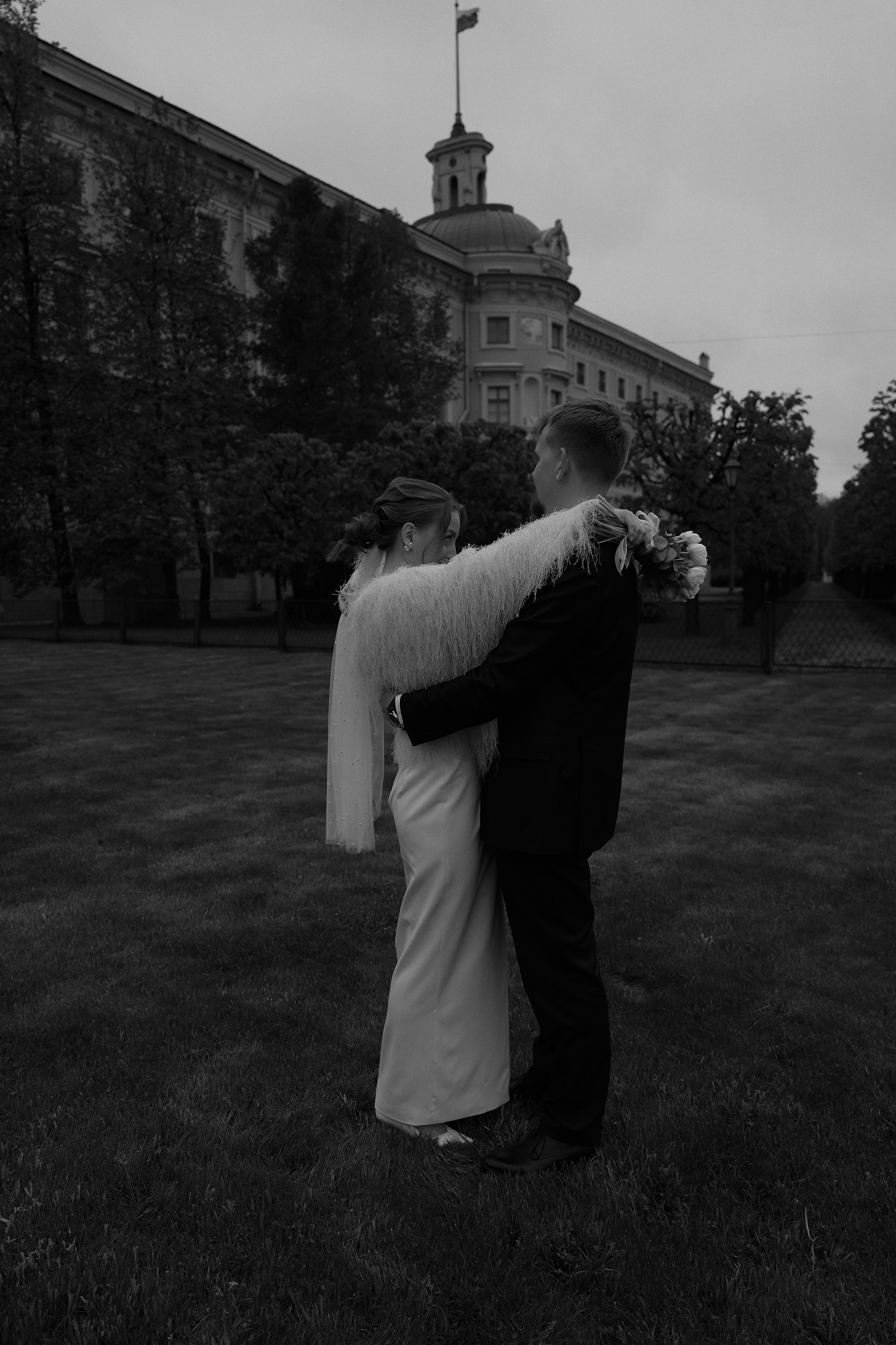 Кафе + Прогулка + ЗАГС. Фотограф / Санкт-Петербург / Галина Никонова