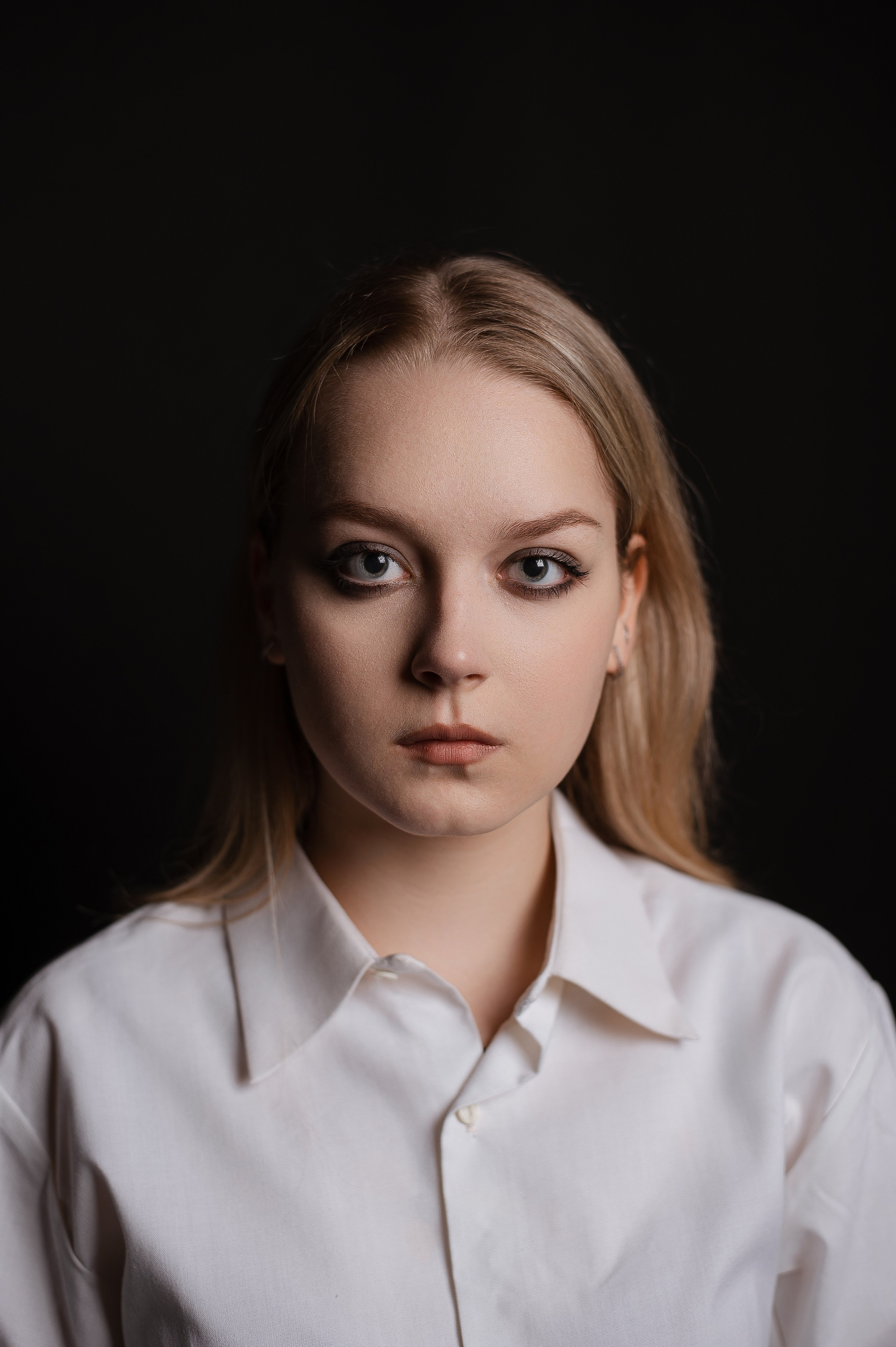 Мария студентка ЯГТИ имени Фирса Шишигина. Портреты. Свадебный фотограф в Ярославле Денис Медоваров