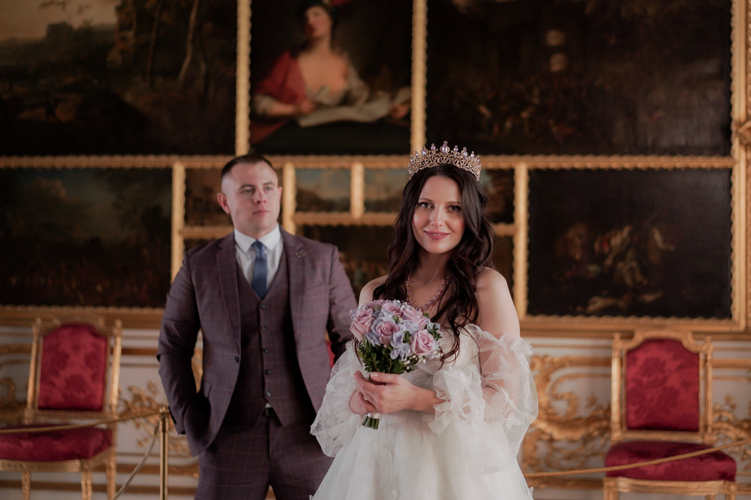 Красивые места для свадебной фотосессии летом в Санкт-Петербурге. Свадебный фотограф Александр Невский в Санкт-Петербурге