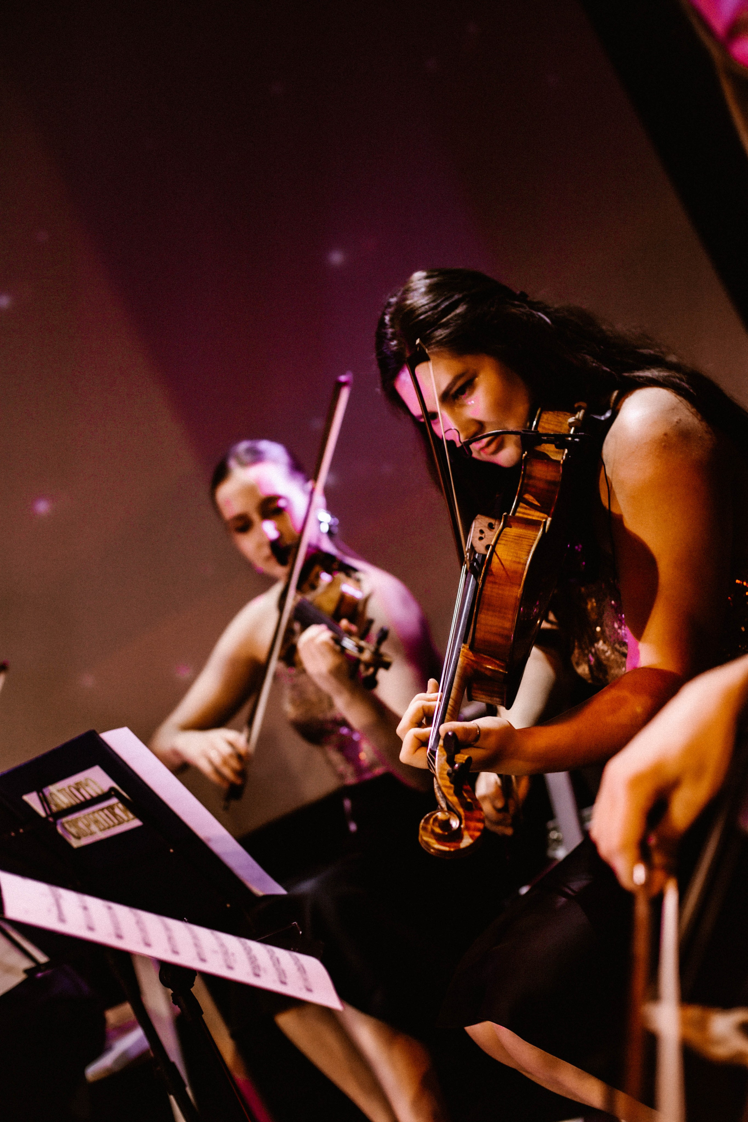 Рекорд. Герои нашего времени со струнным оркестром. Фотограф в Нижнем Новгороде