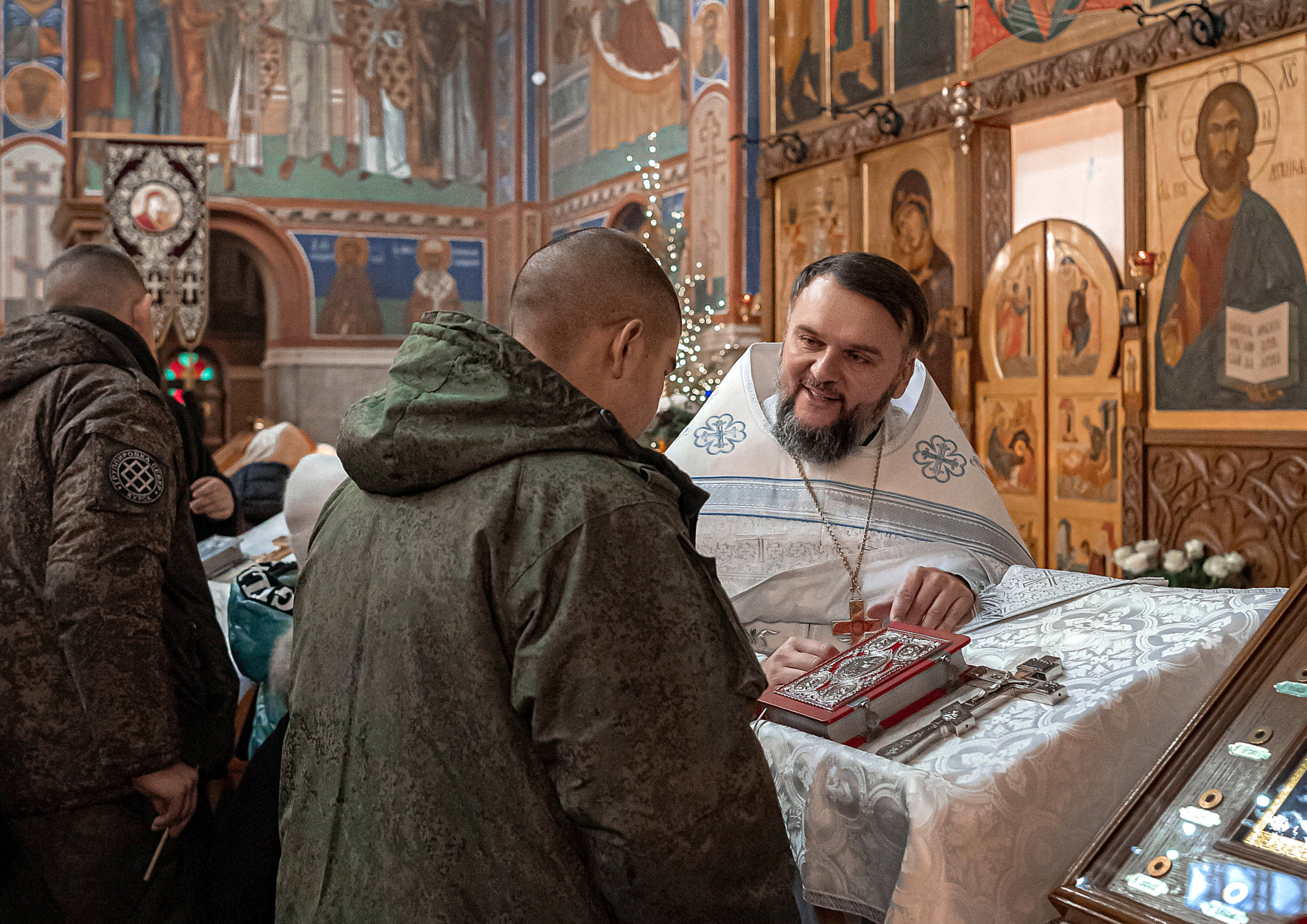 Службы. Фотограф на Таинства Крещения и Венчания в Курске — Лилия Мачихина
