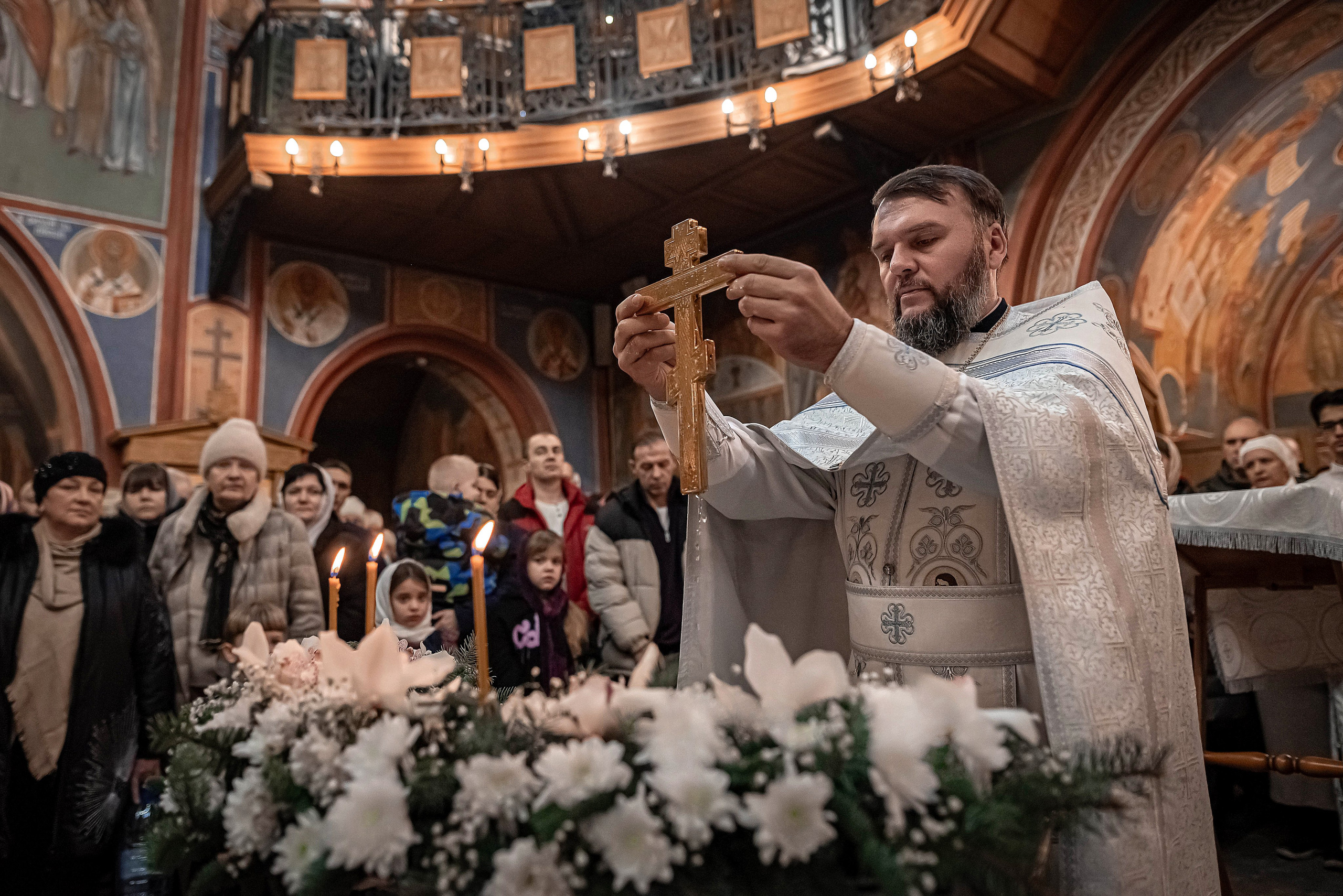 Службы. Фотограф на Таинства Крещения и Венчания в Курске — Лилия Мачихина