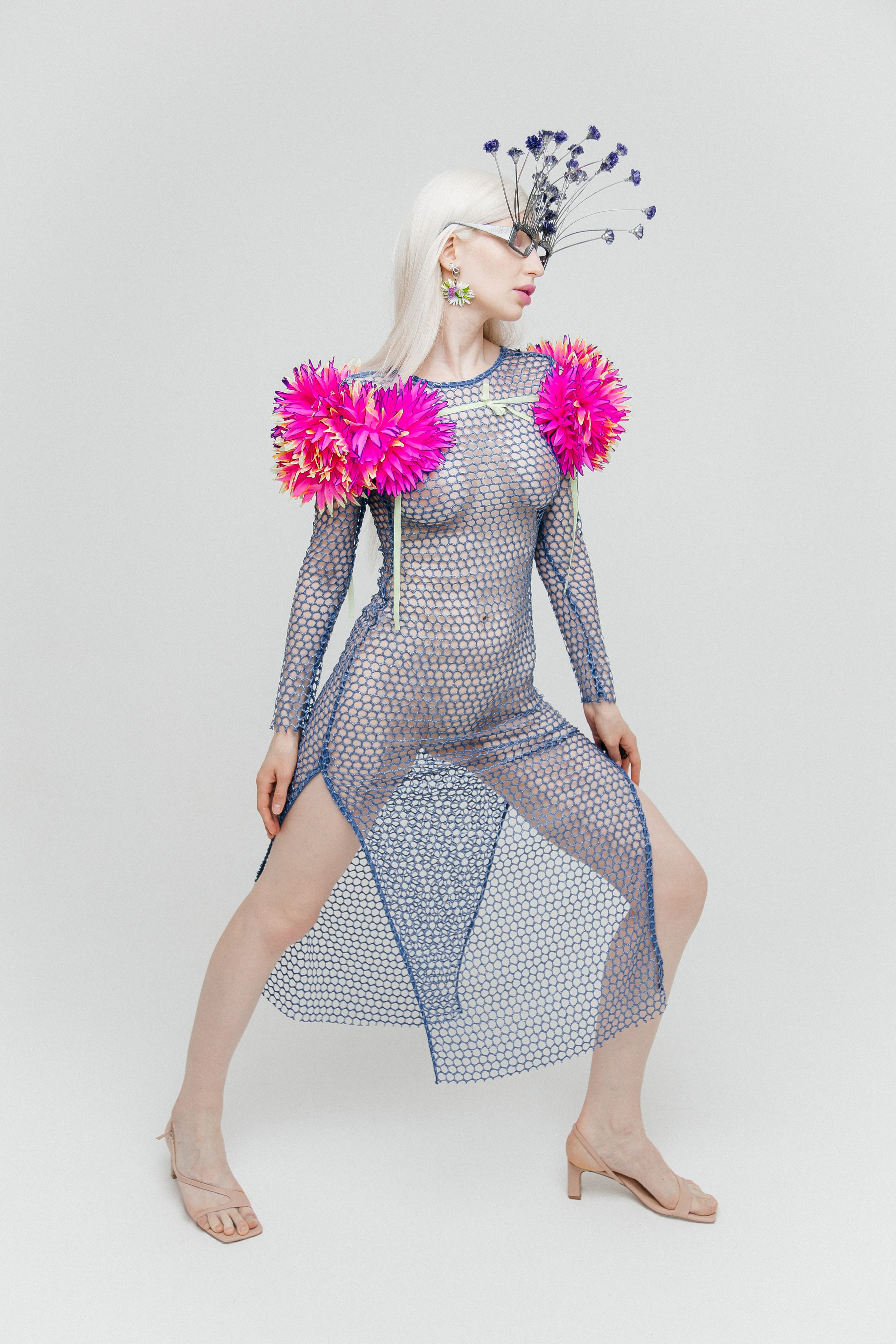 Flowers. Профессиональная модель и блогер Сандра Капшук