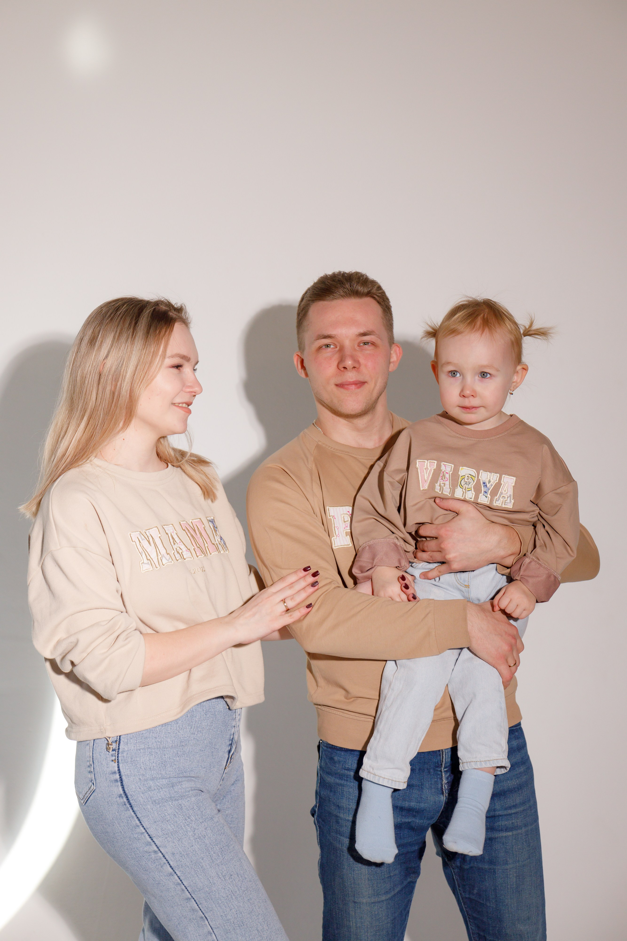 Таня и семья. Семейный и детский фотограф в Челябинске Елена Вышегородцева