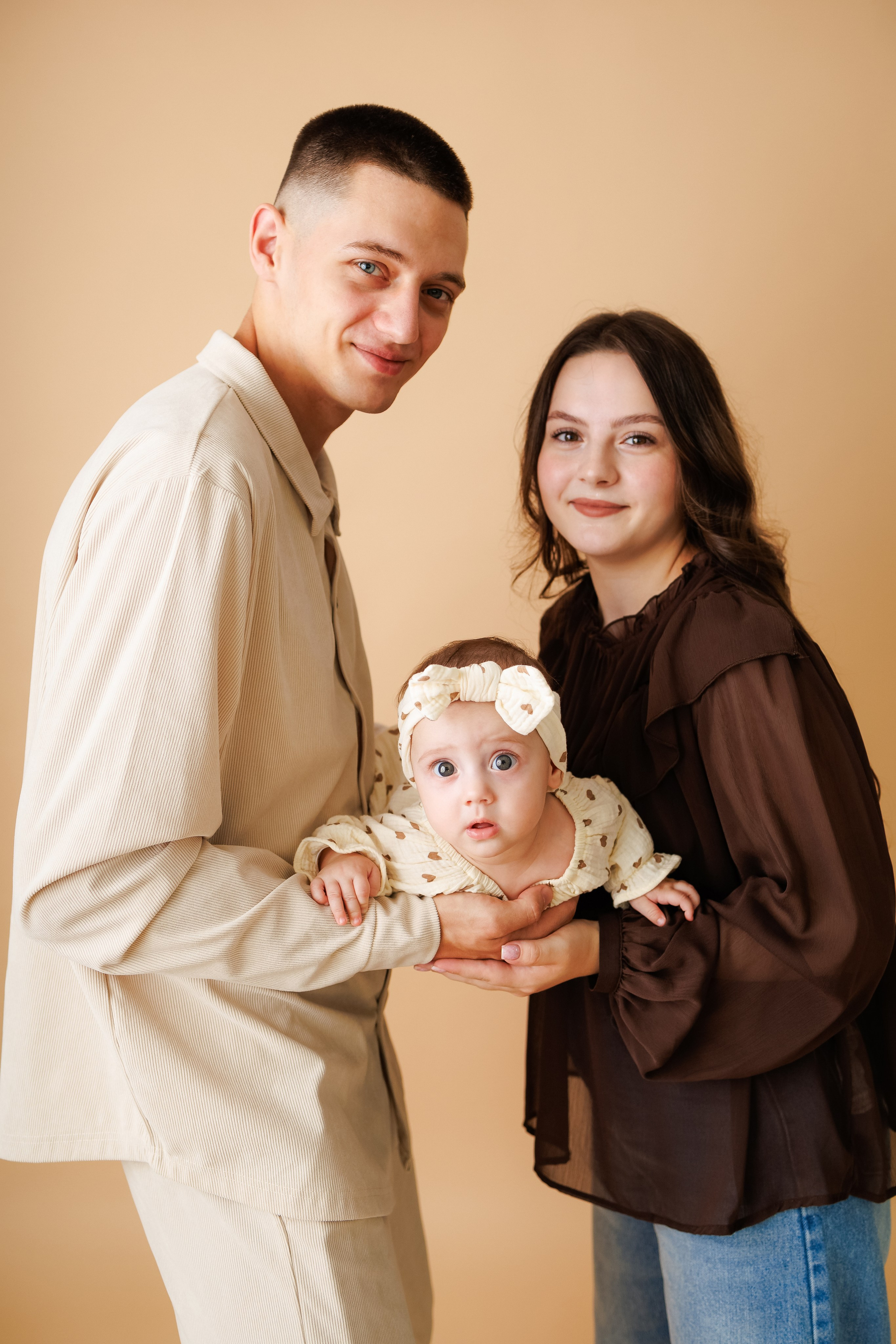 Аделе полгодика. Фотограф новорожденный малышей Новосибирск