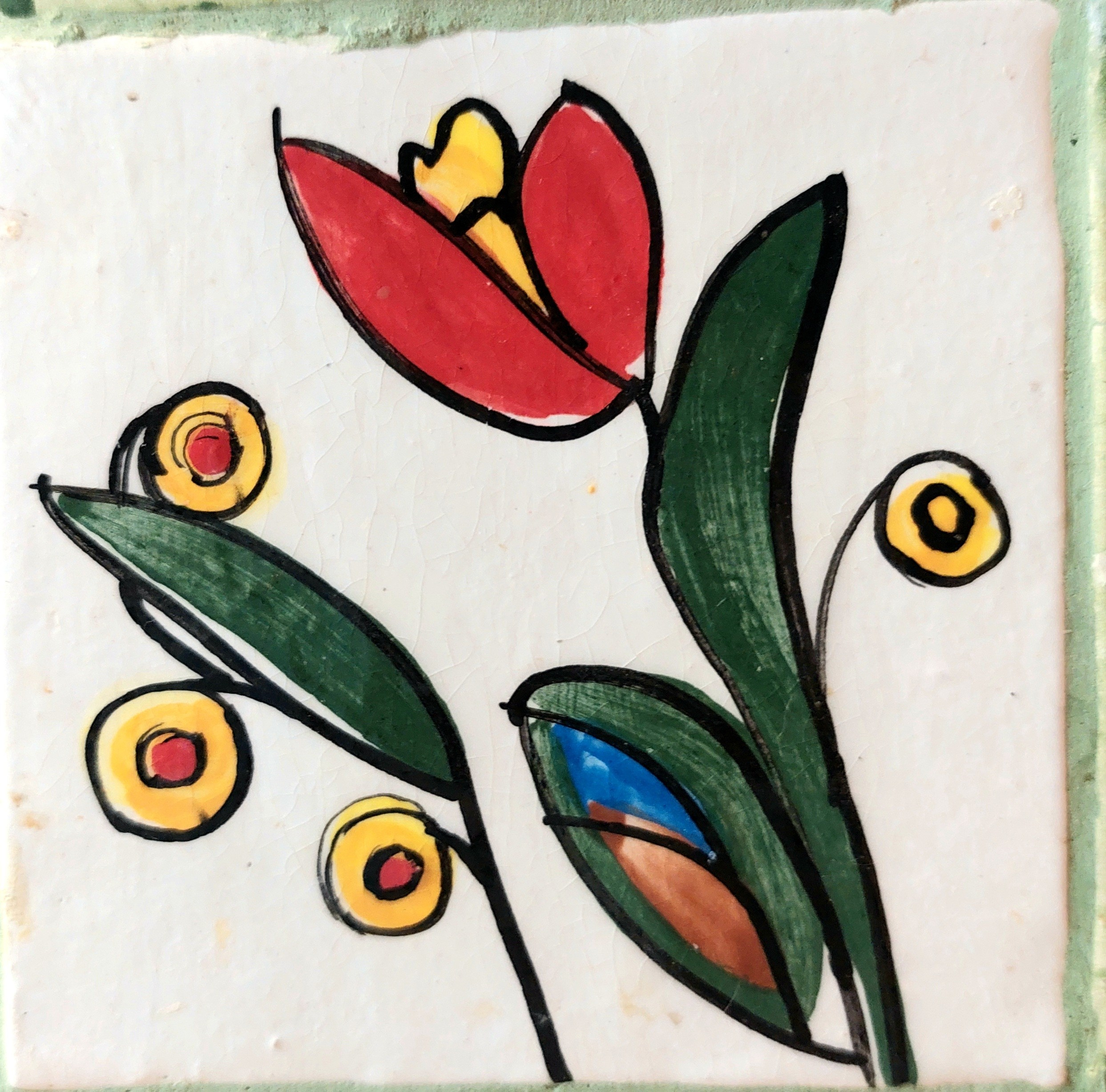 Много плиток-цветочков. Керамика с историей. Елена Рогалёва