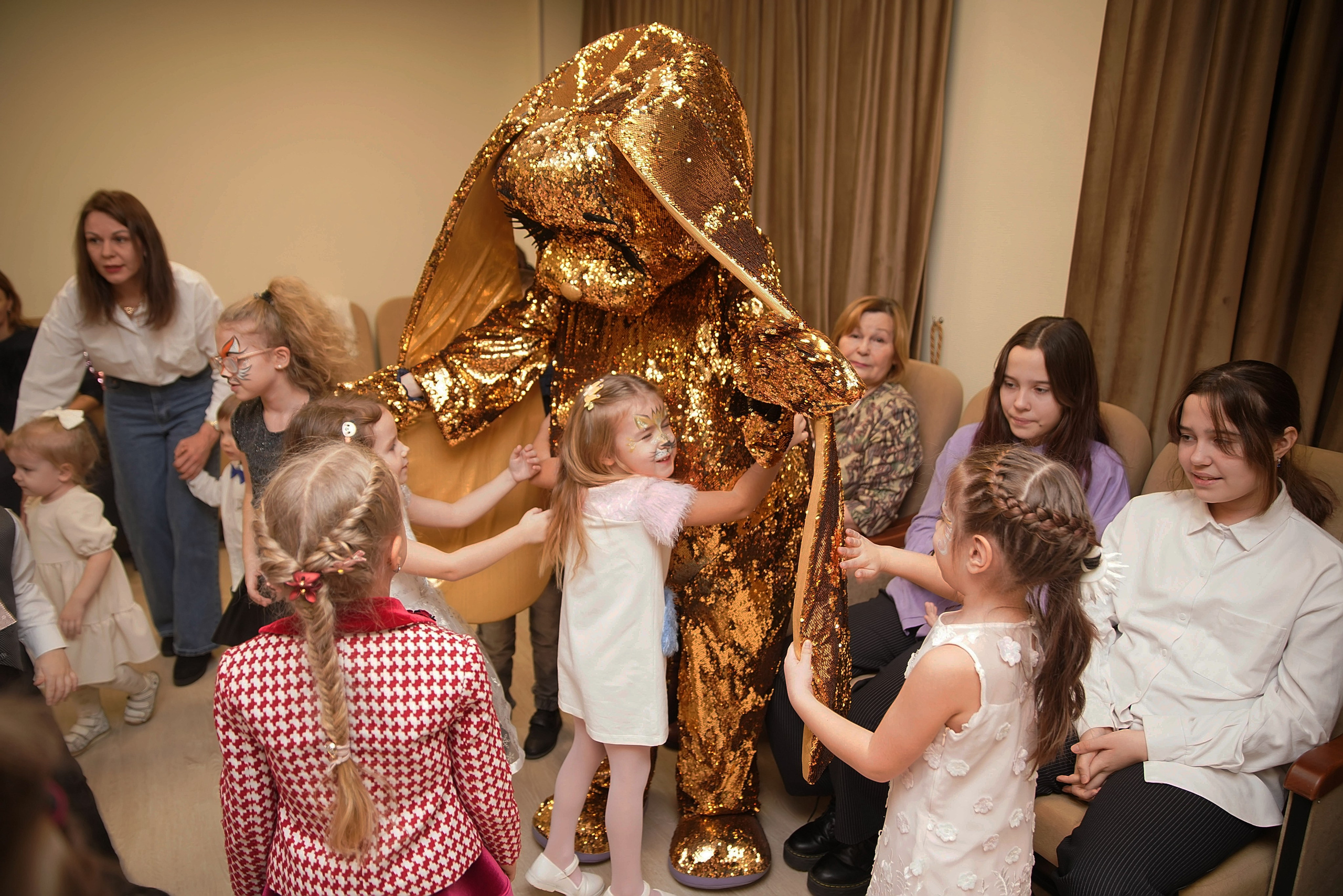 Елка НБД банк. Семейный и детский фотограф в Нижнем Новгороде