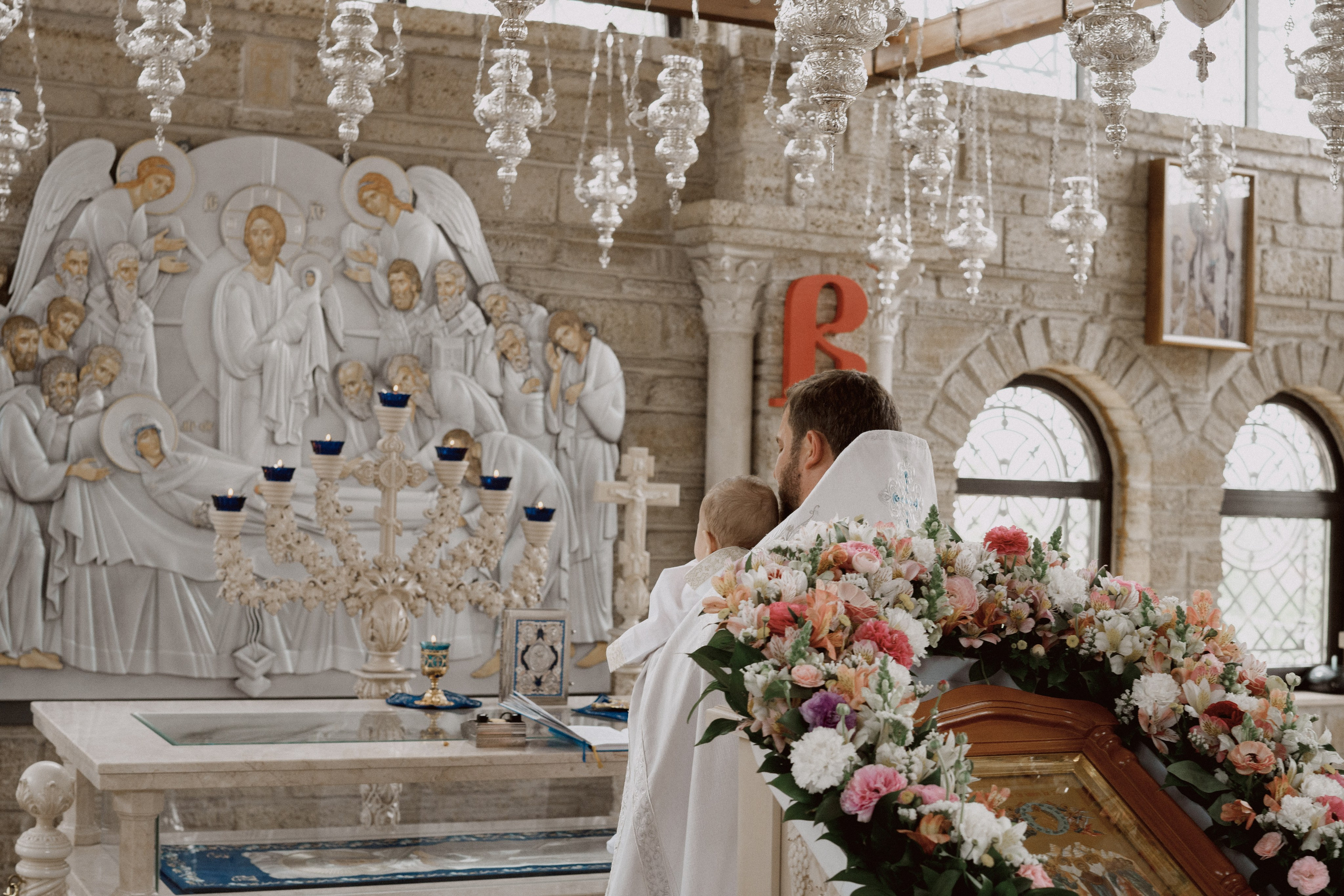 Крещение в храмовом комплексе ап.Петра и Павла. Семейный фотограф и видеограф Алёна Ким