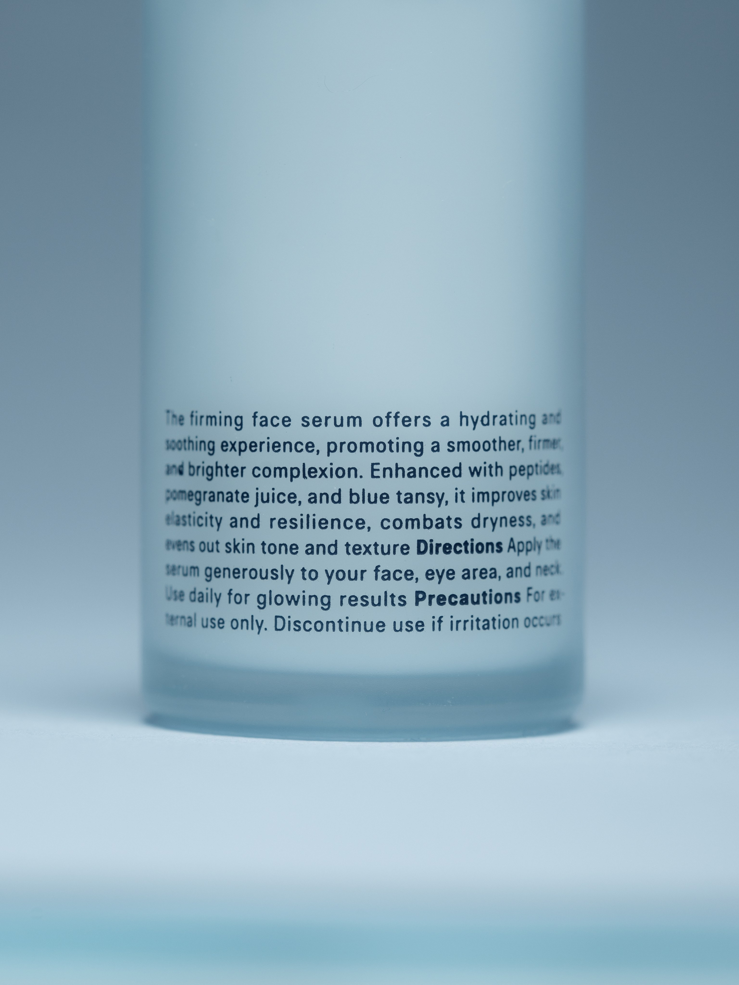 Косметика. Предметный фотограф в Москве Мария Игнатенко. Нейрофото, ретушь, сет-дизайн