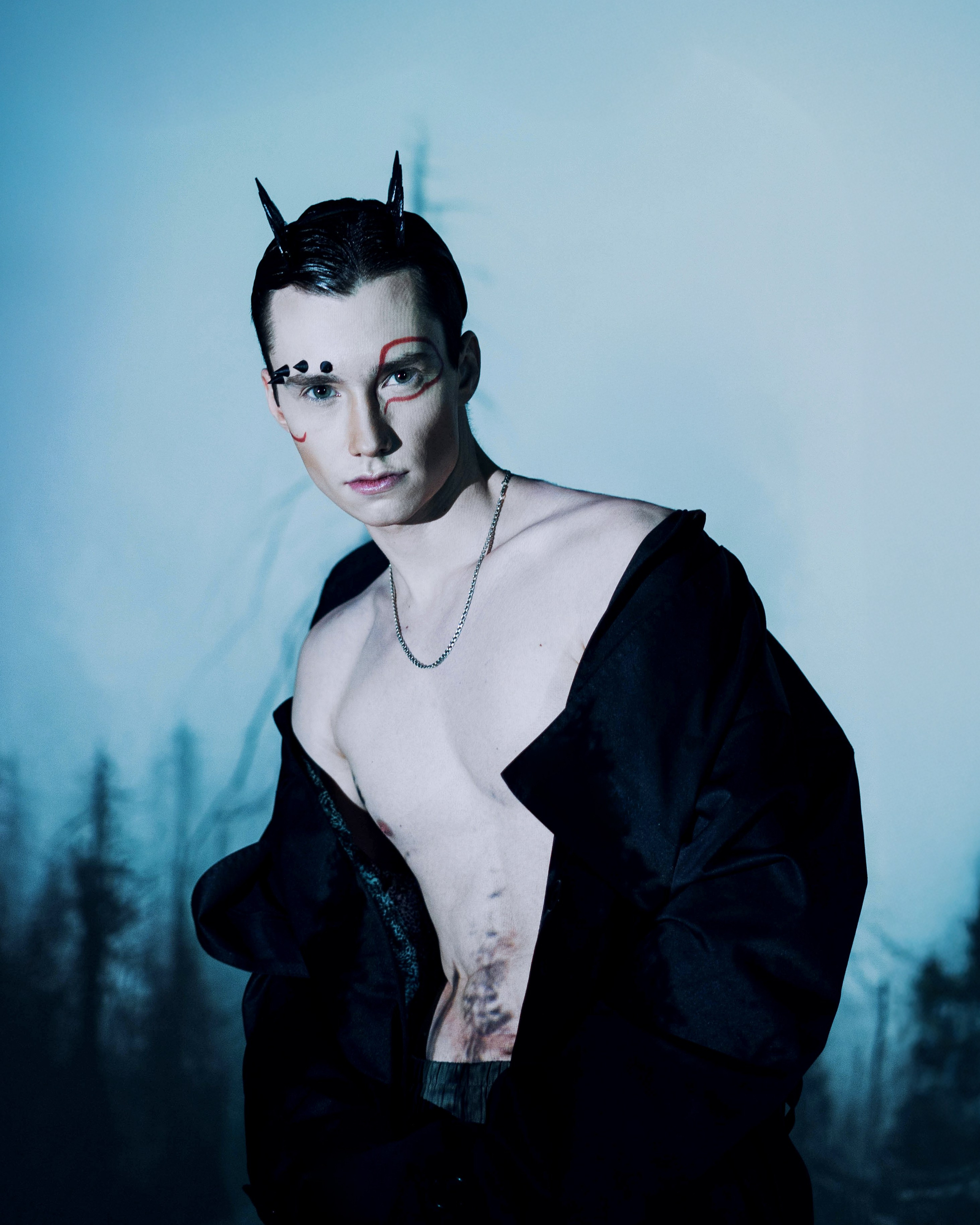 Креативная тематическая индивидуальная портретная съёмка. Фотограф Екатеринбург для вас или вашего бренда