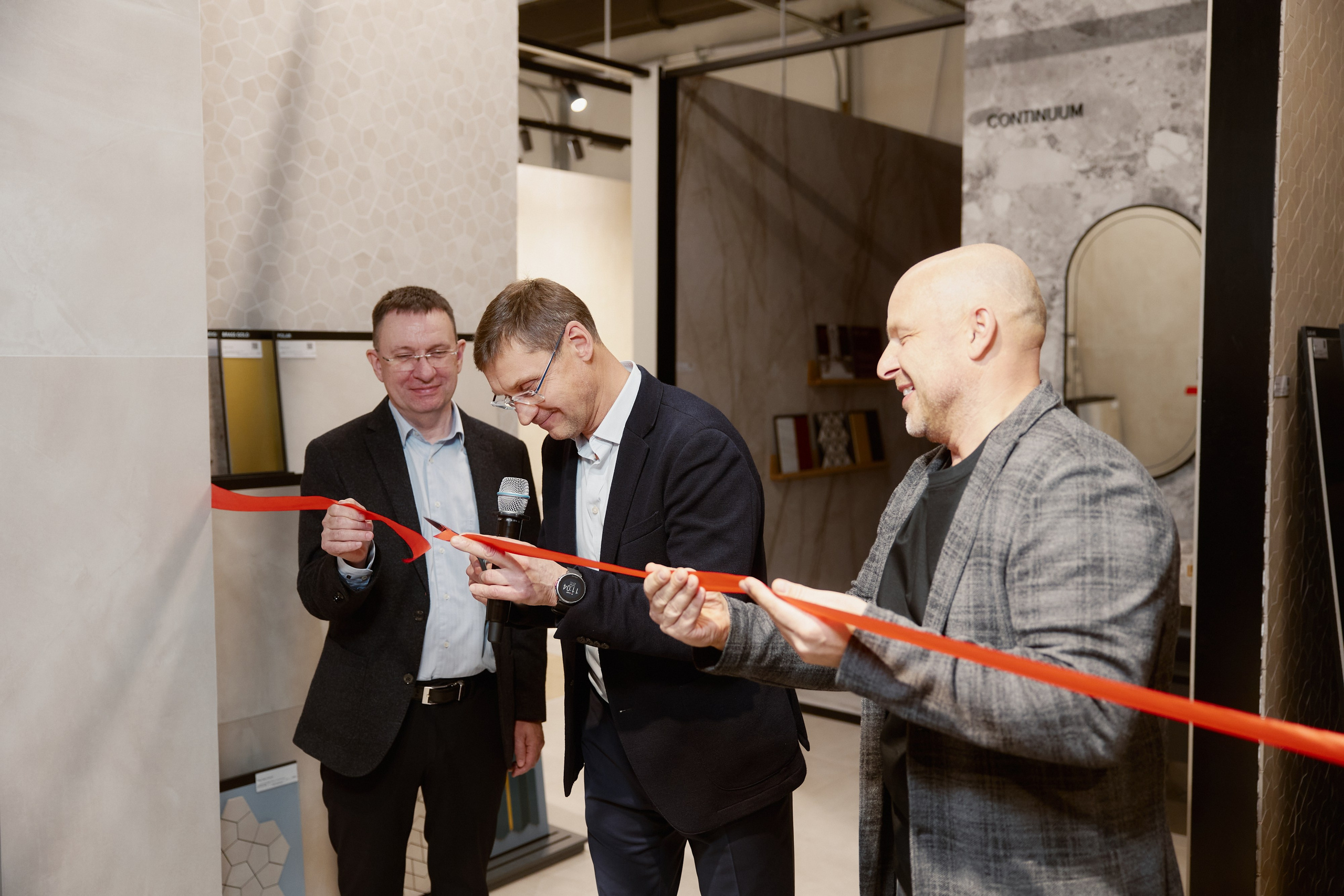 X15 Showroom. ФОТОГРАФ НА МЕРОПРИЯТИЕ ОТ СОЛЬ МЕДИА PRODUCTION