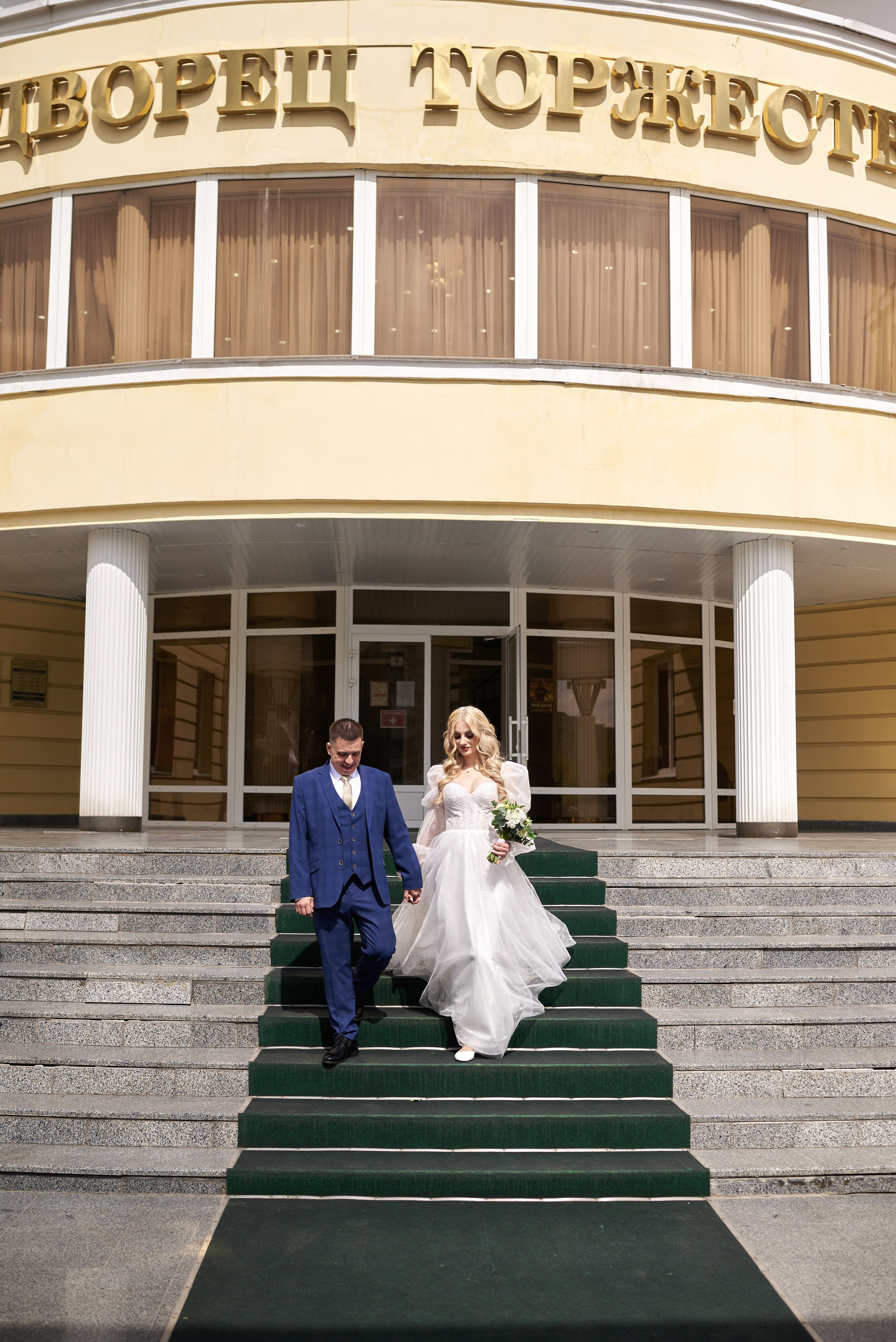 Фотограф Старый Оскол, Губкин. Свадебная фотосессия, доступная цена. Профессиональный фотограф Старый Оскол, Губкин — свадьба, венчание, крещение, юбилей и день рождения