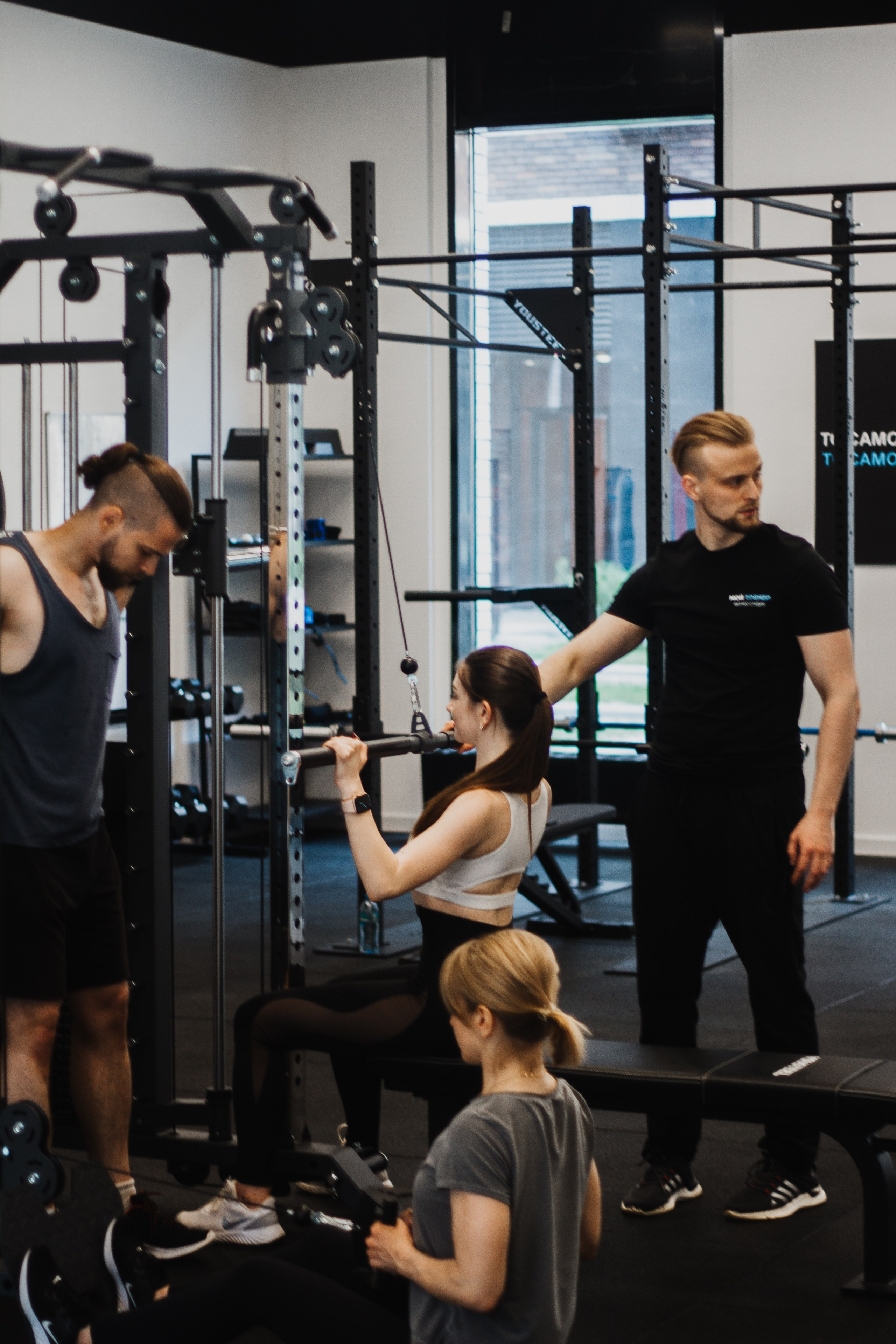 Фитнес студия МОЙ ТРЕНЕР. Yasmin Lagarde